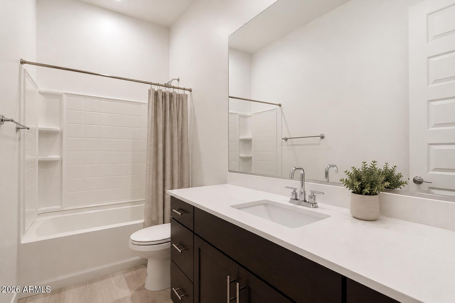 9329 W SELLS Drive