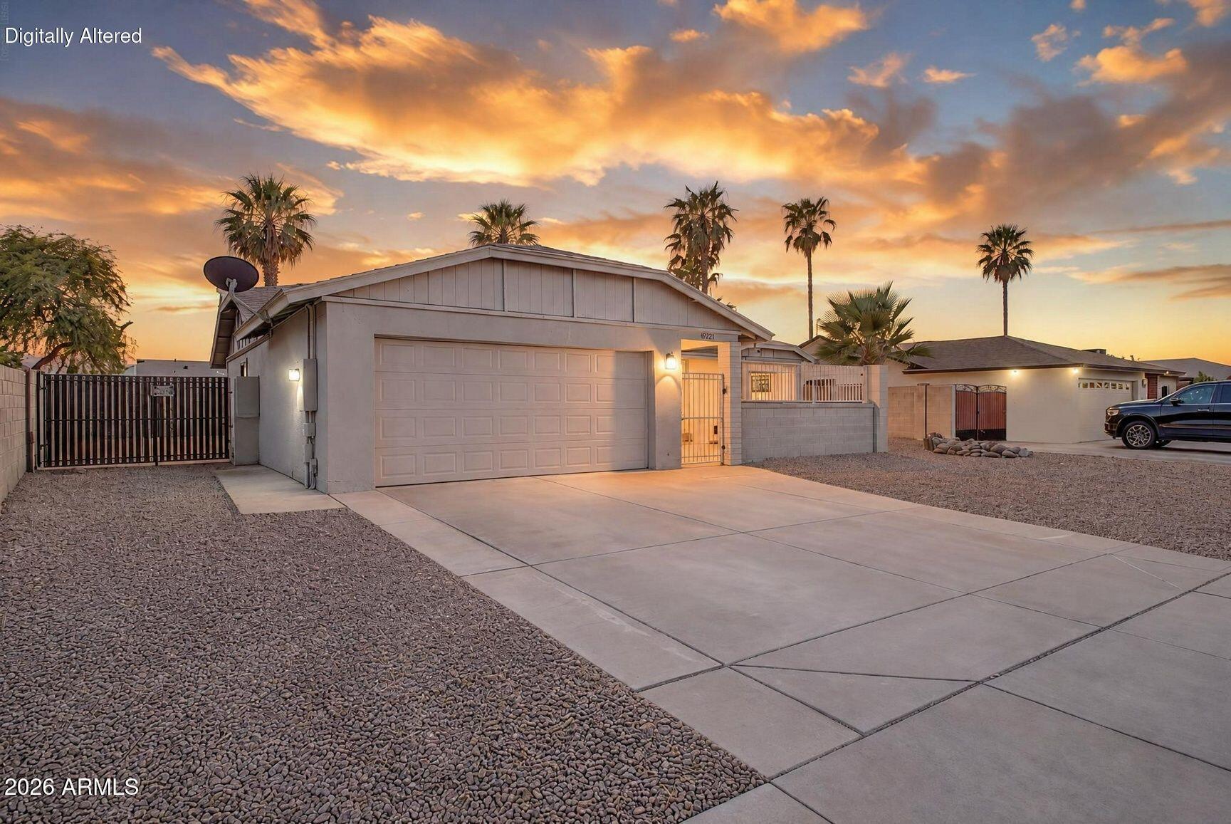 10921 W SELLS Drive