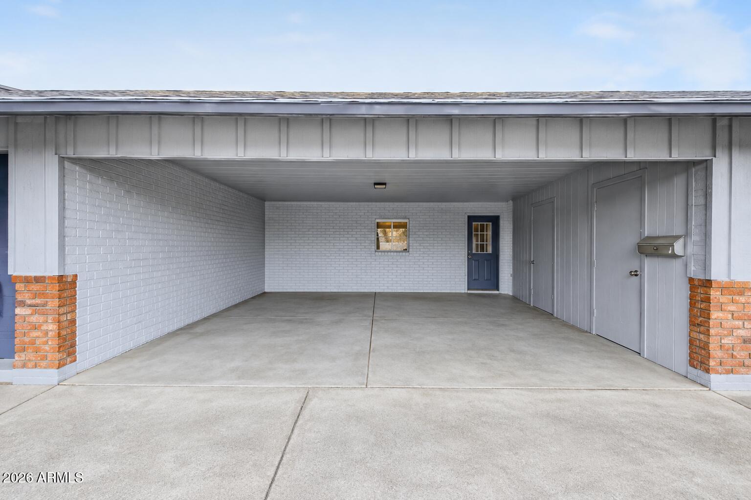 720 N KAREN Drive