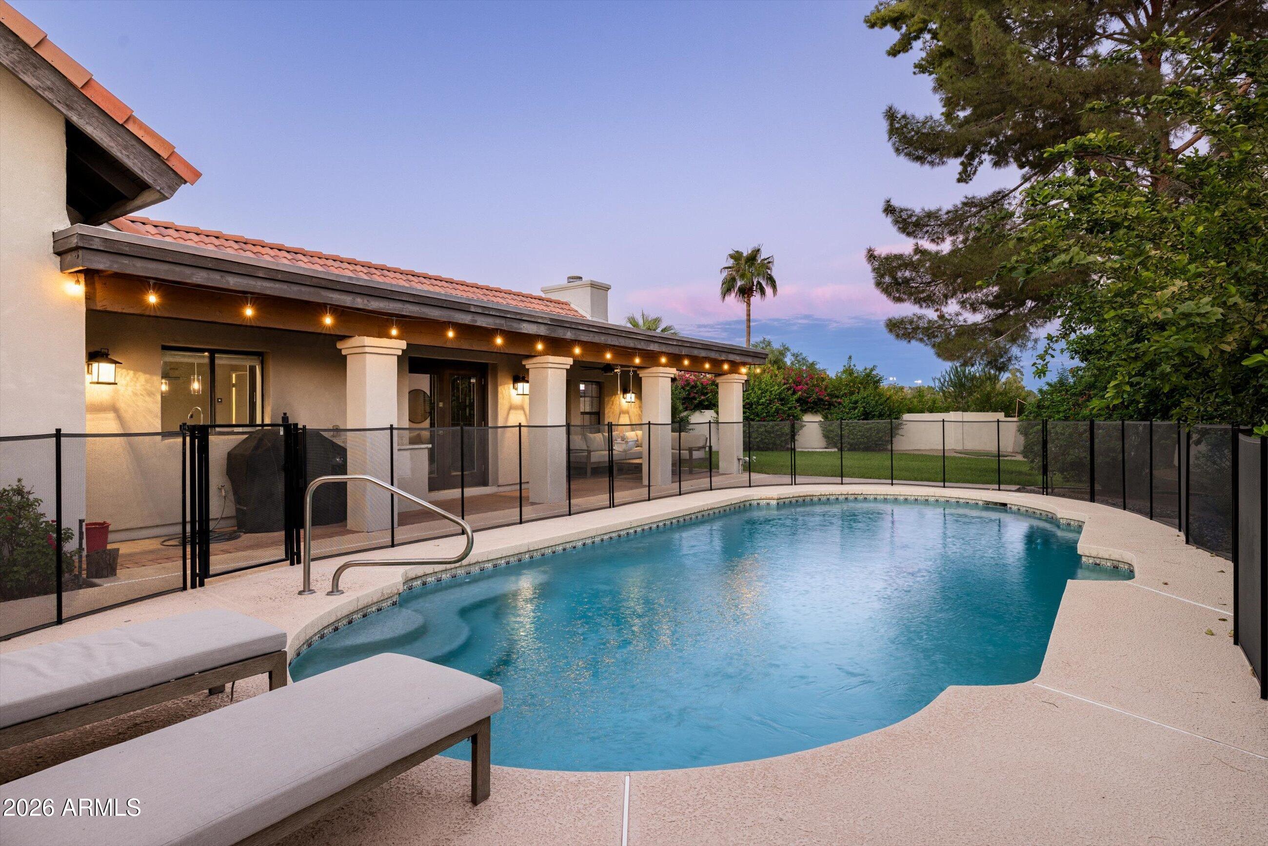 8361 E SAN RAFAEL Drive