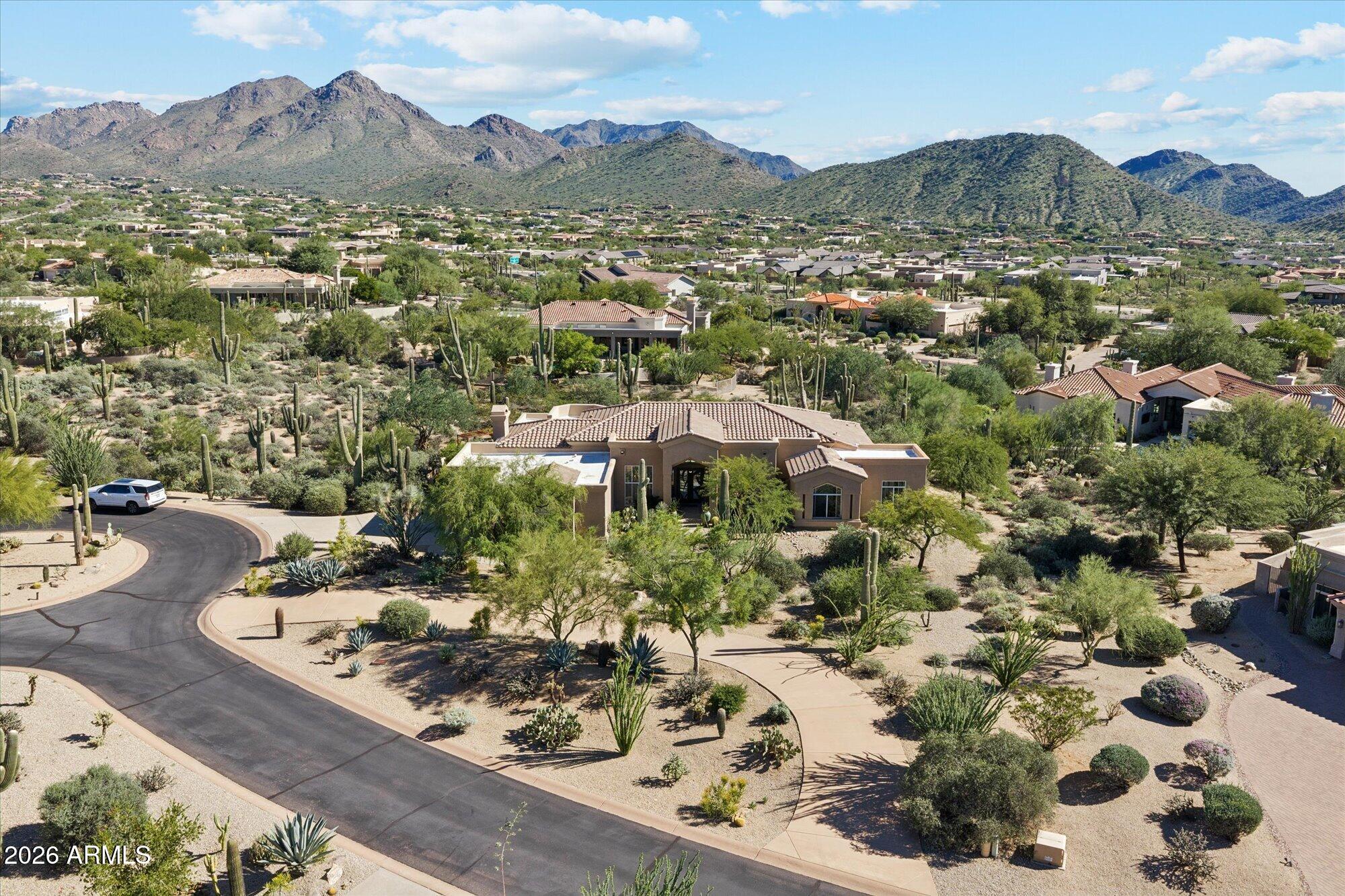 10231 E Saddle Horn Trail