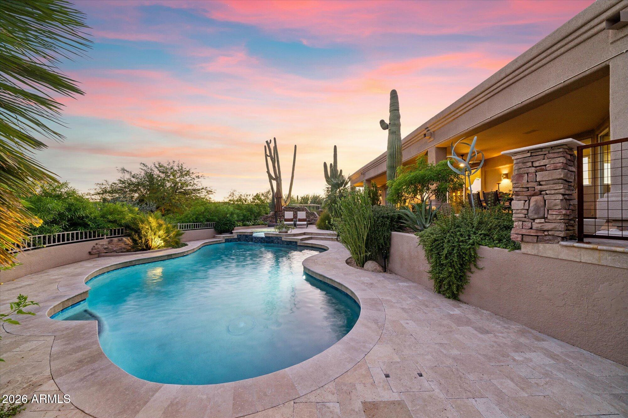 10231 E Saddle Horn Trail