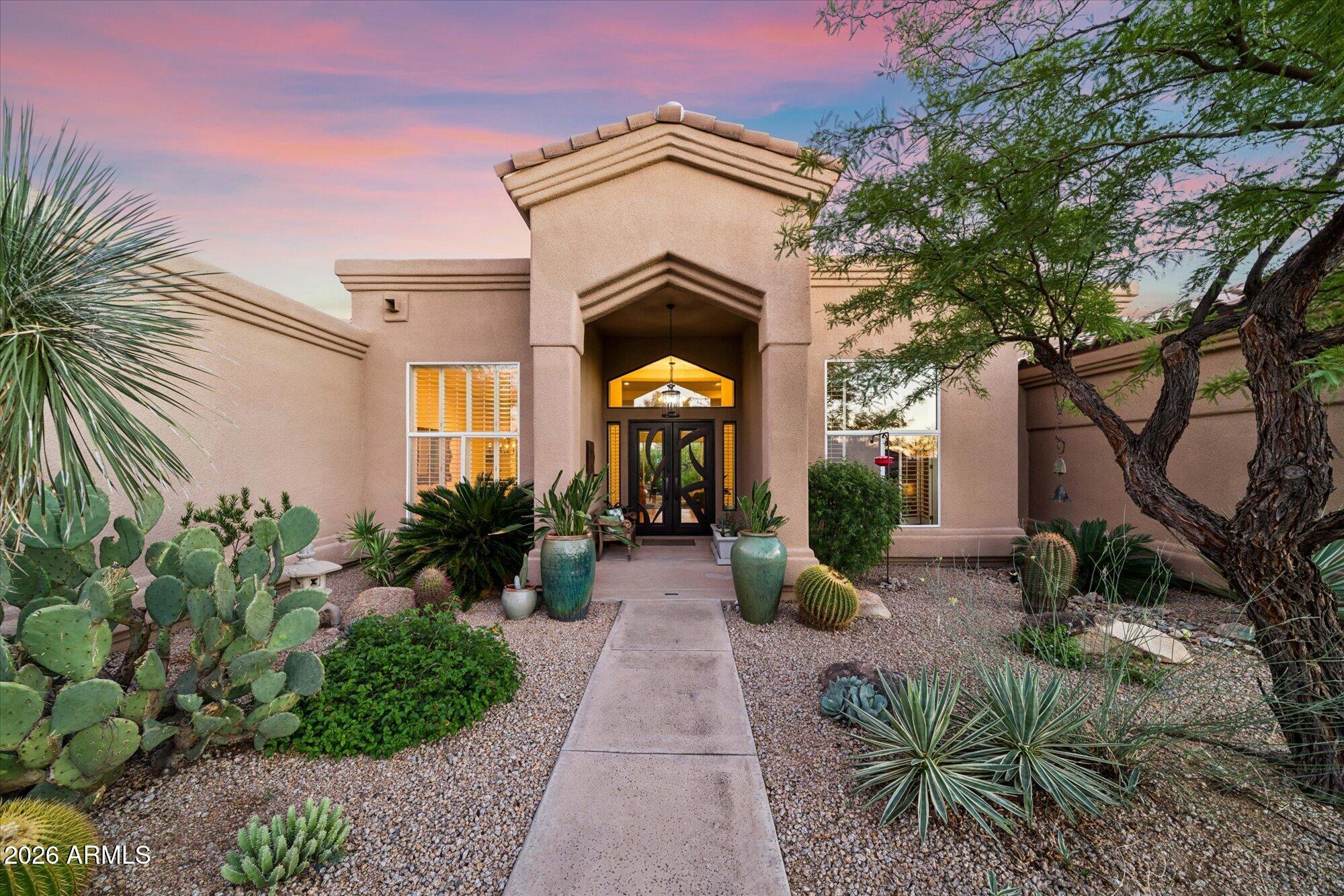 10231 E Saddle Horn Trail