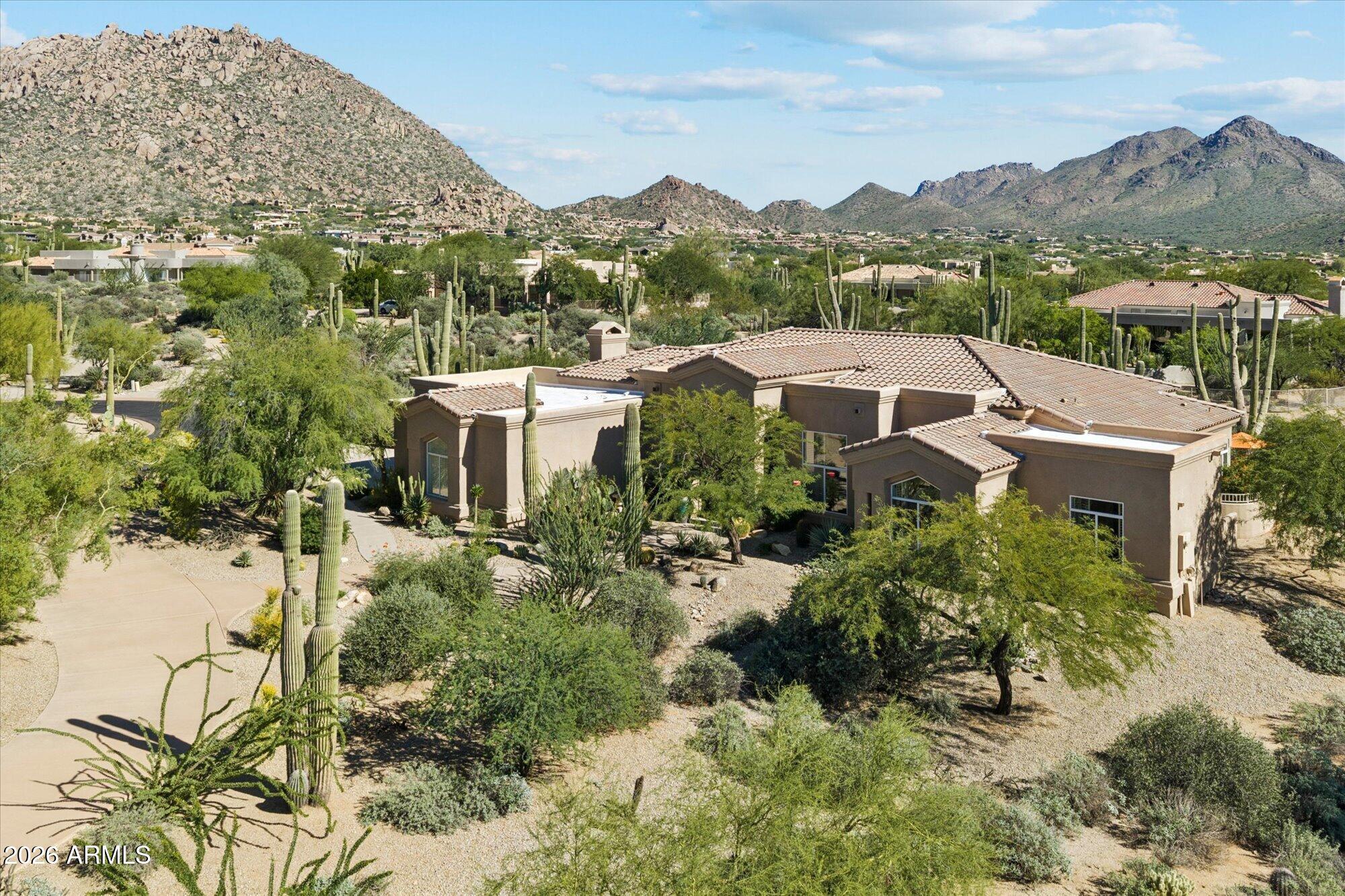 10231 E Saddle Horn Trail