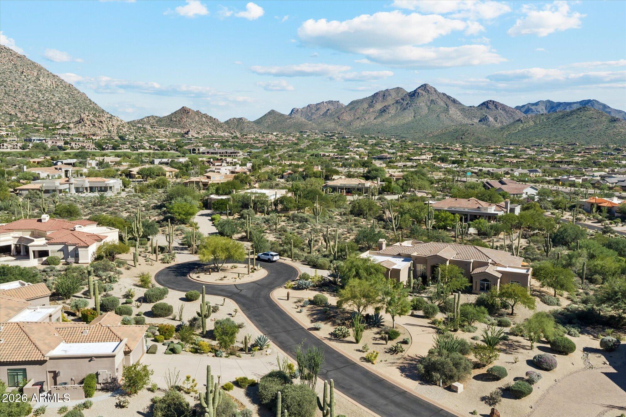 10231 E Saddle Horn Trail