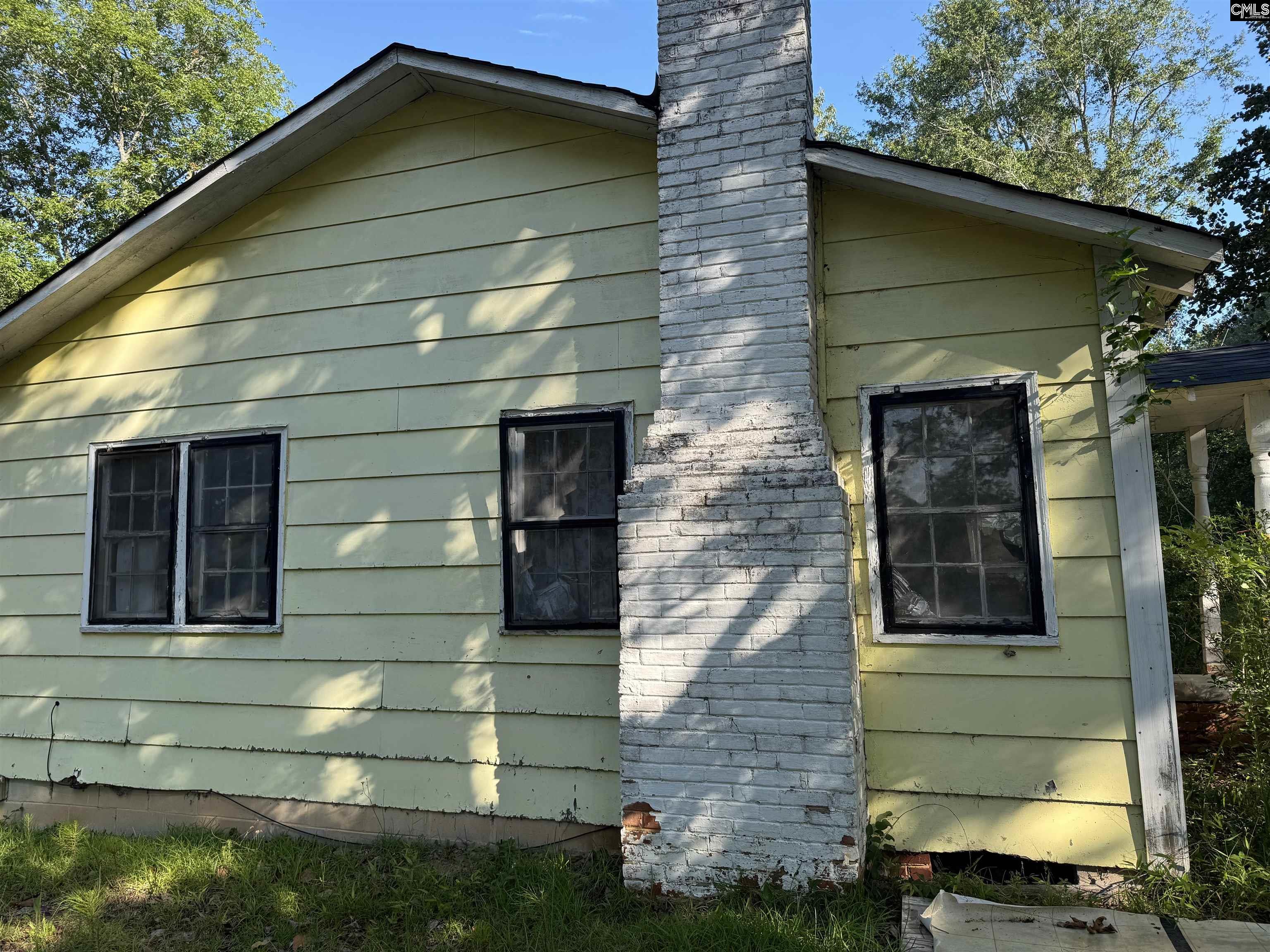 5707 Fairview Road