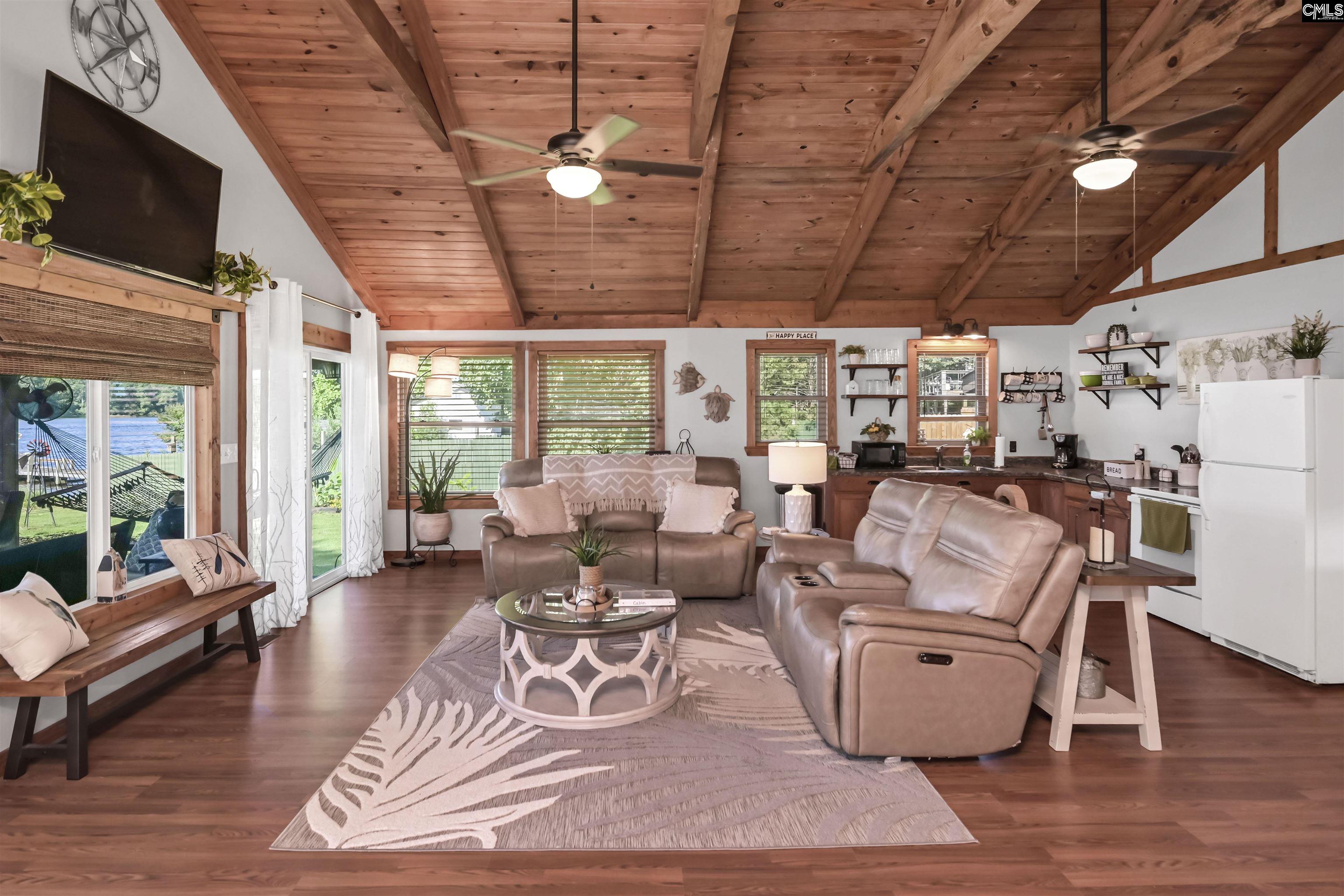 1053 Harvest Road