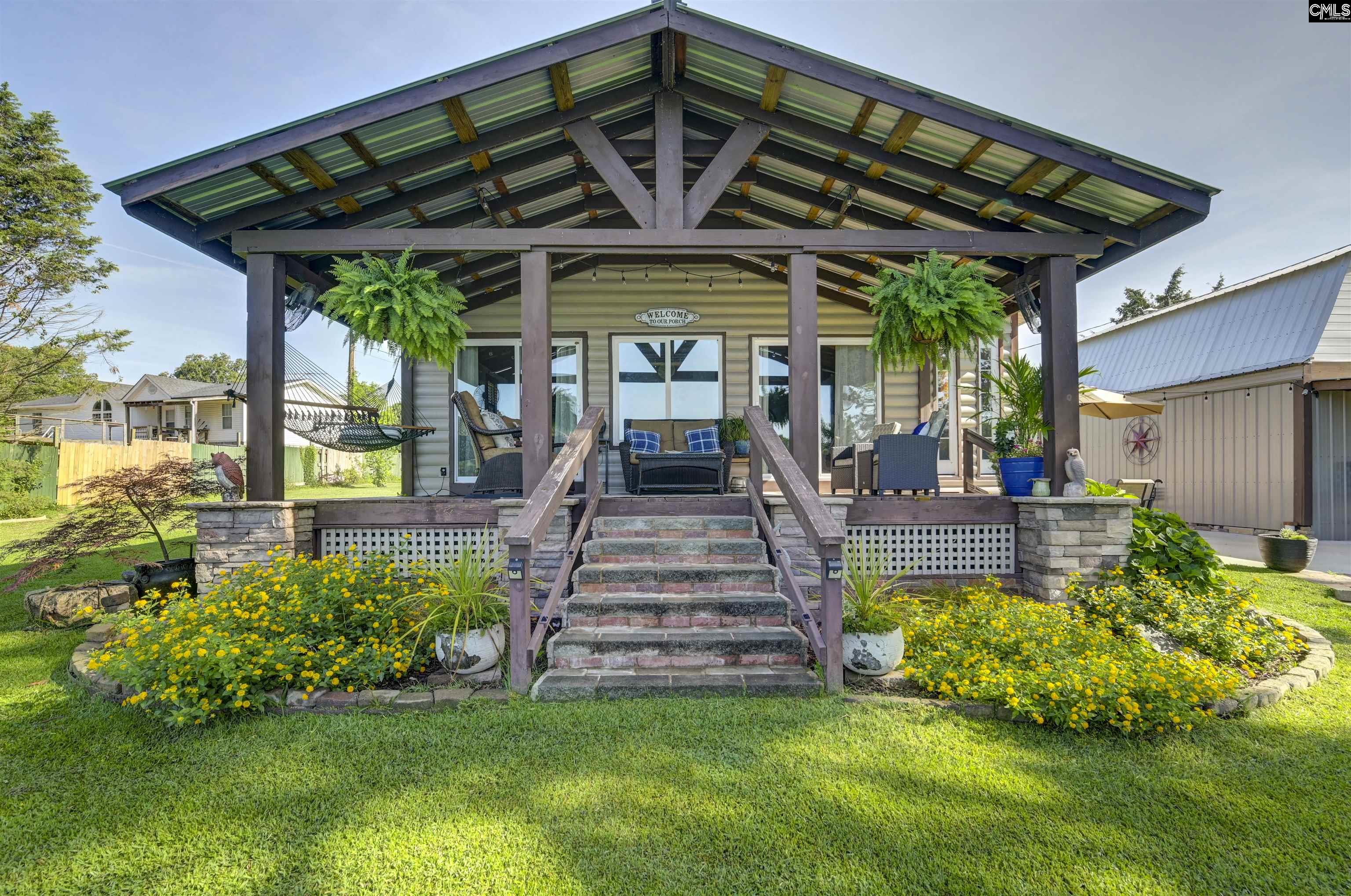 1053 Harvest Road