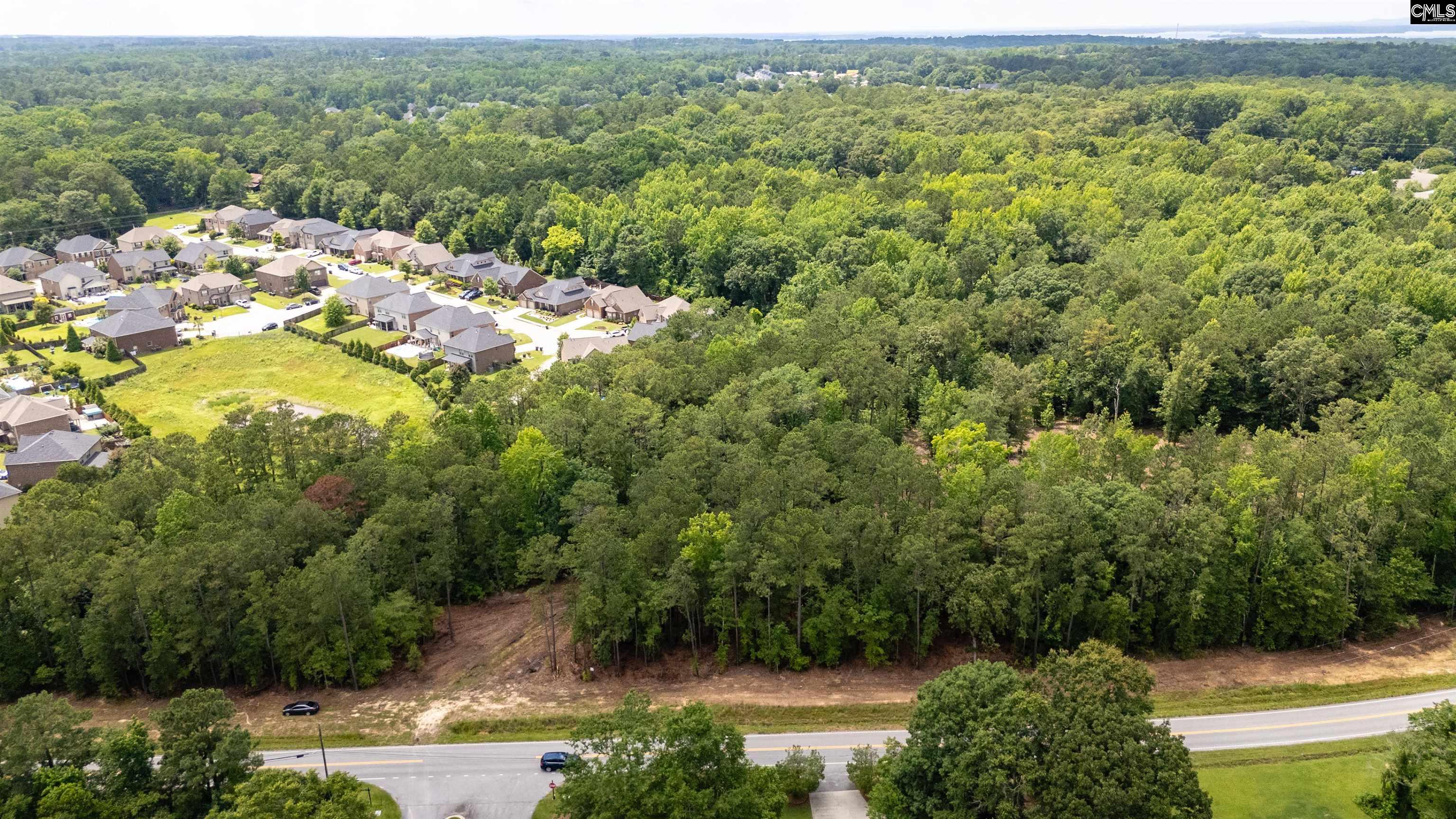 Maxie-Lot 2 Road Unit: Lot 2