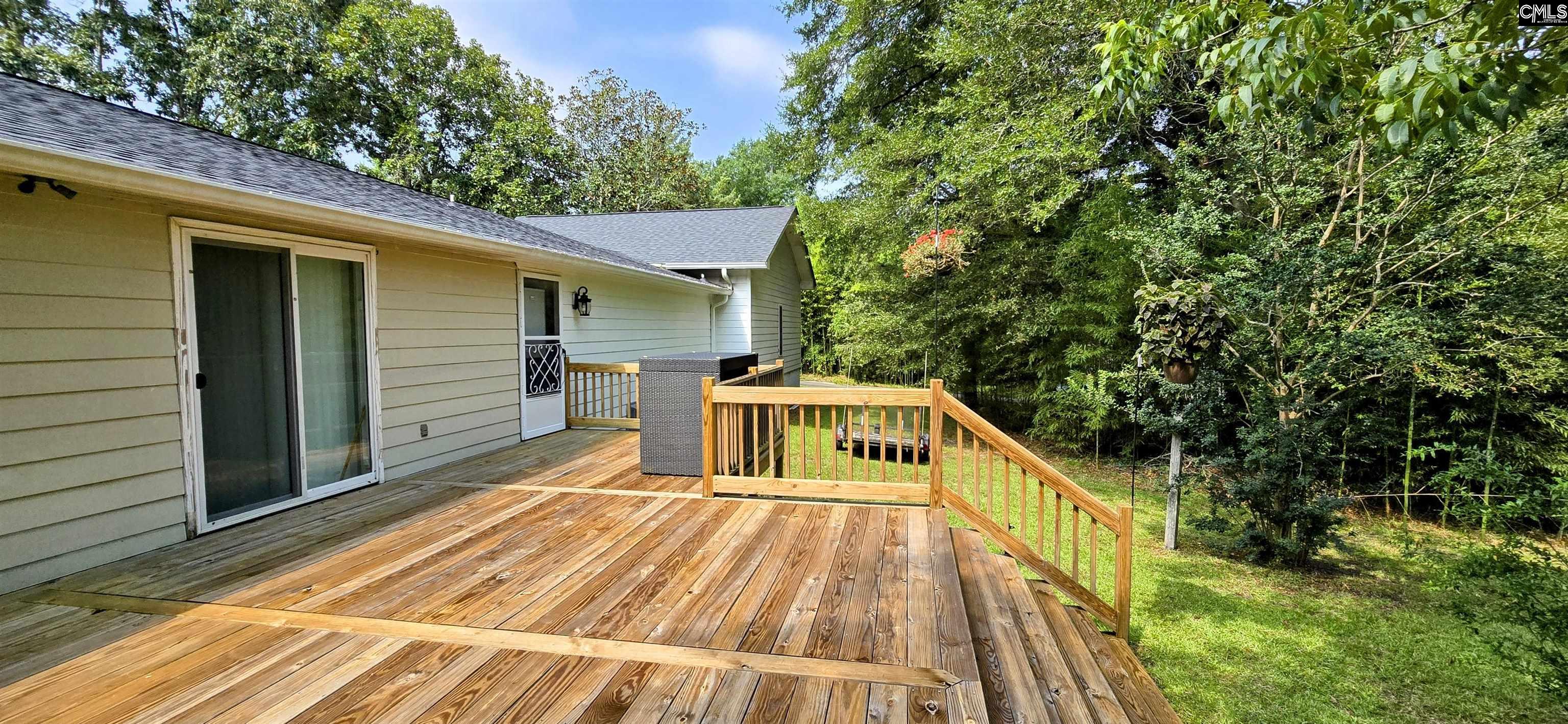 573 Ramblin Road