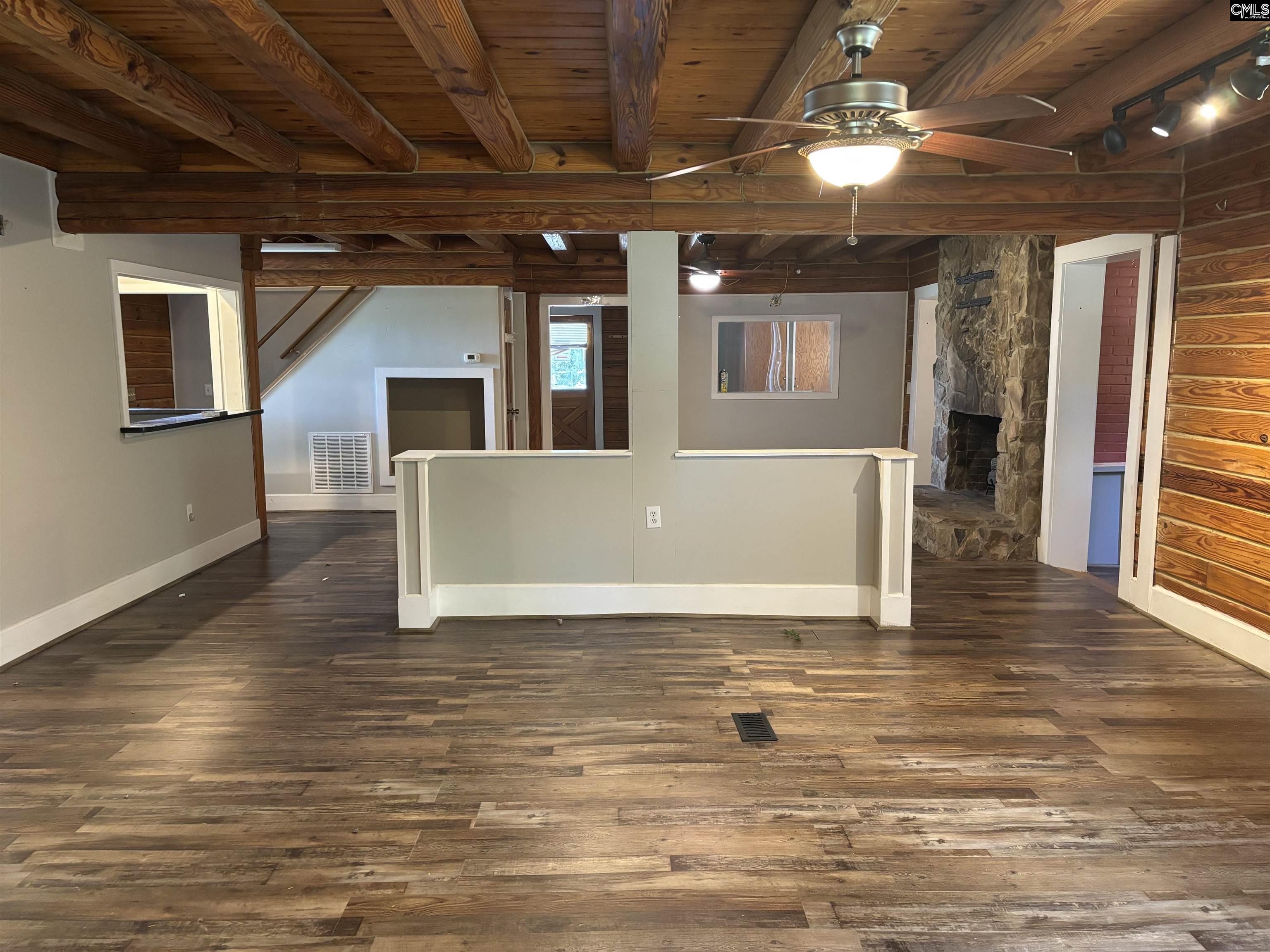 1926 S Lake Drive