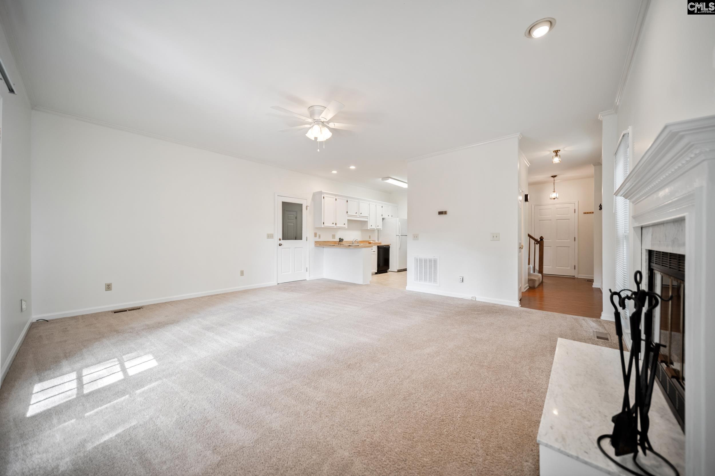 216 Teesdale Court