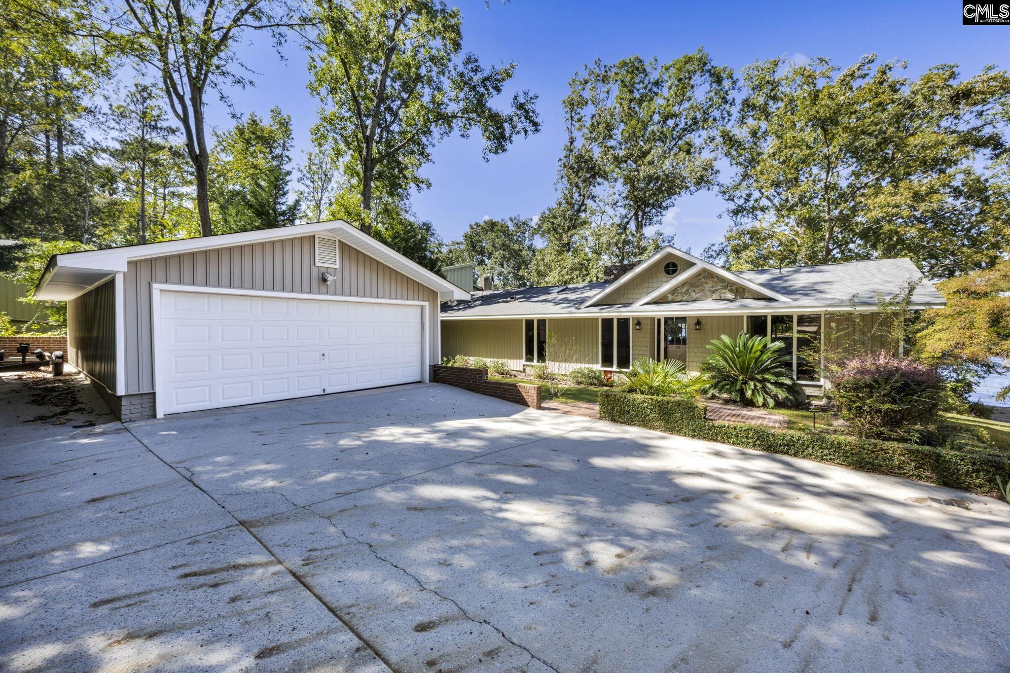 131 West Circle Drive