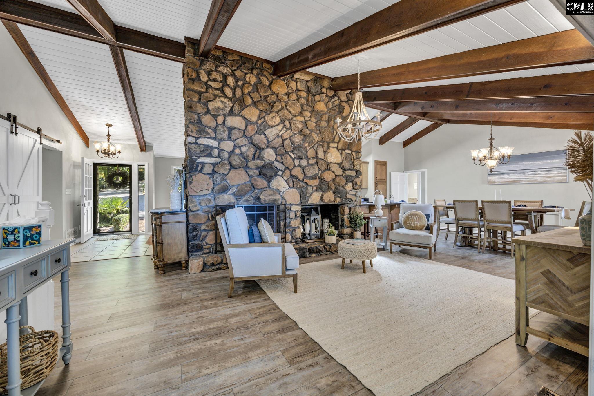 131 West Circle Drive