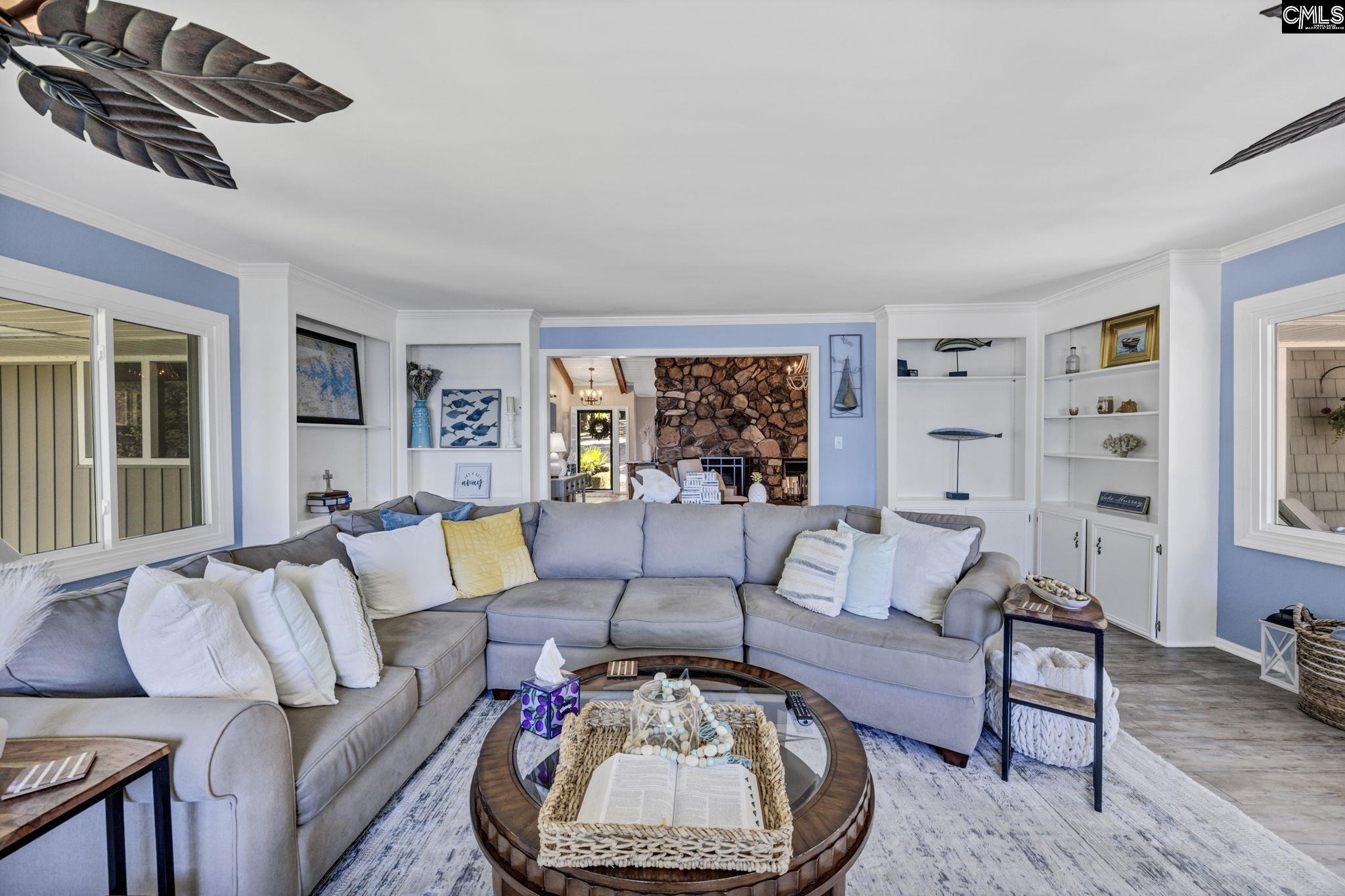 131 West Circle Drive