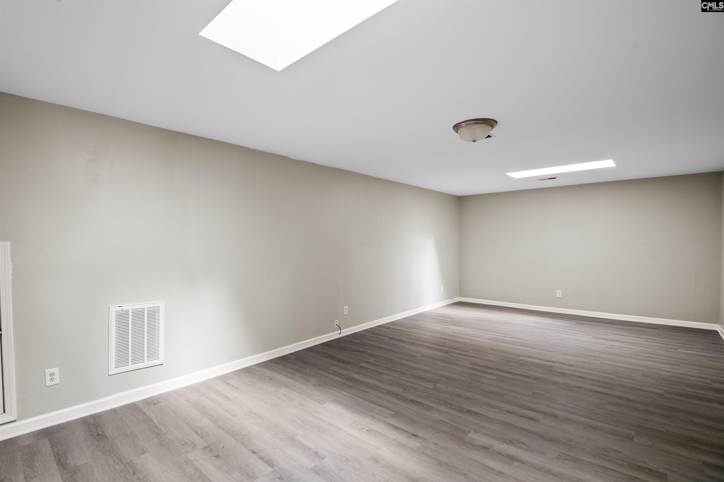 108 Harvest Glen Lane