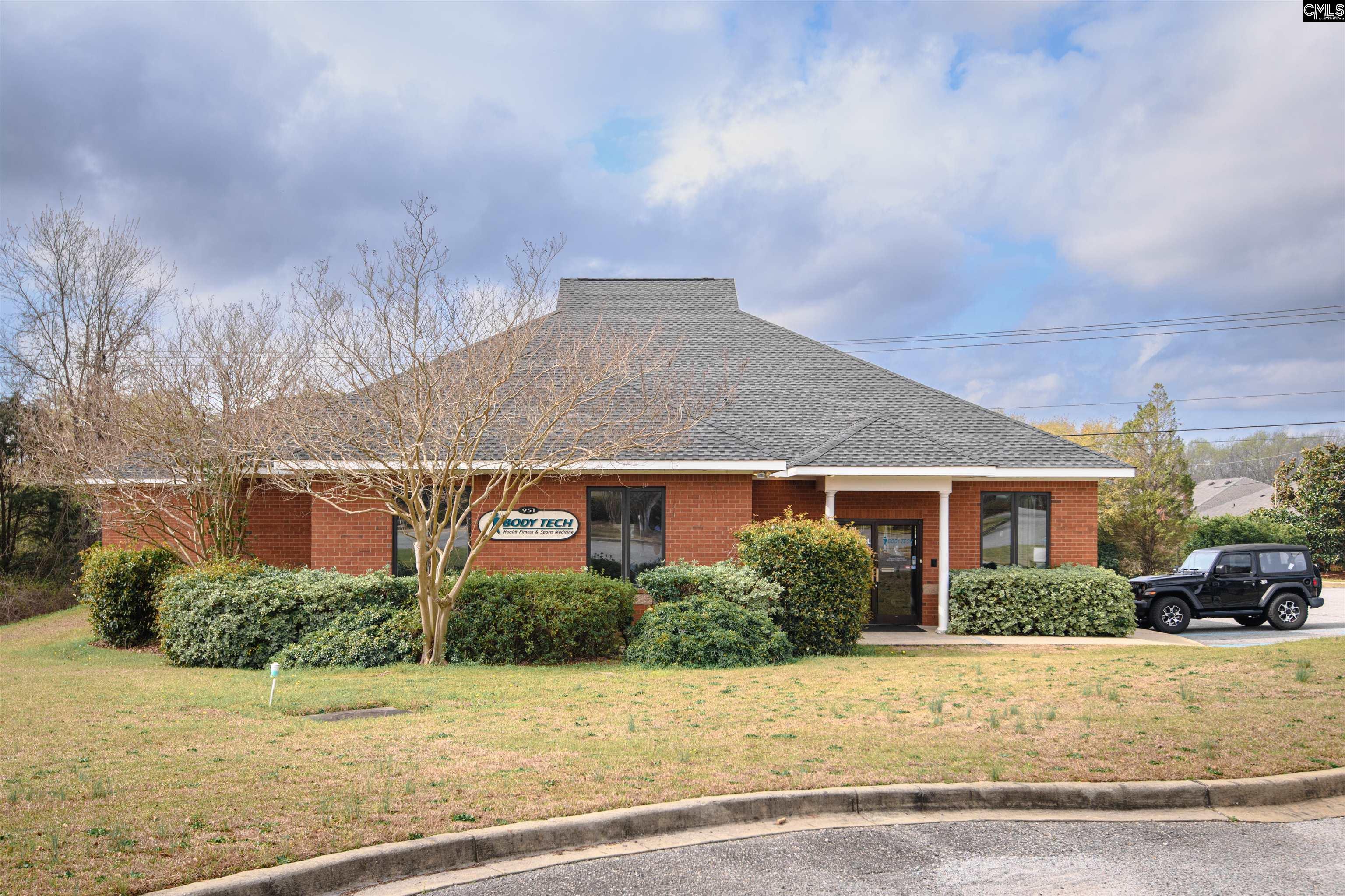 951 Old Cherokee Road