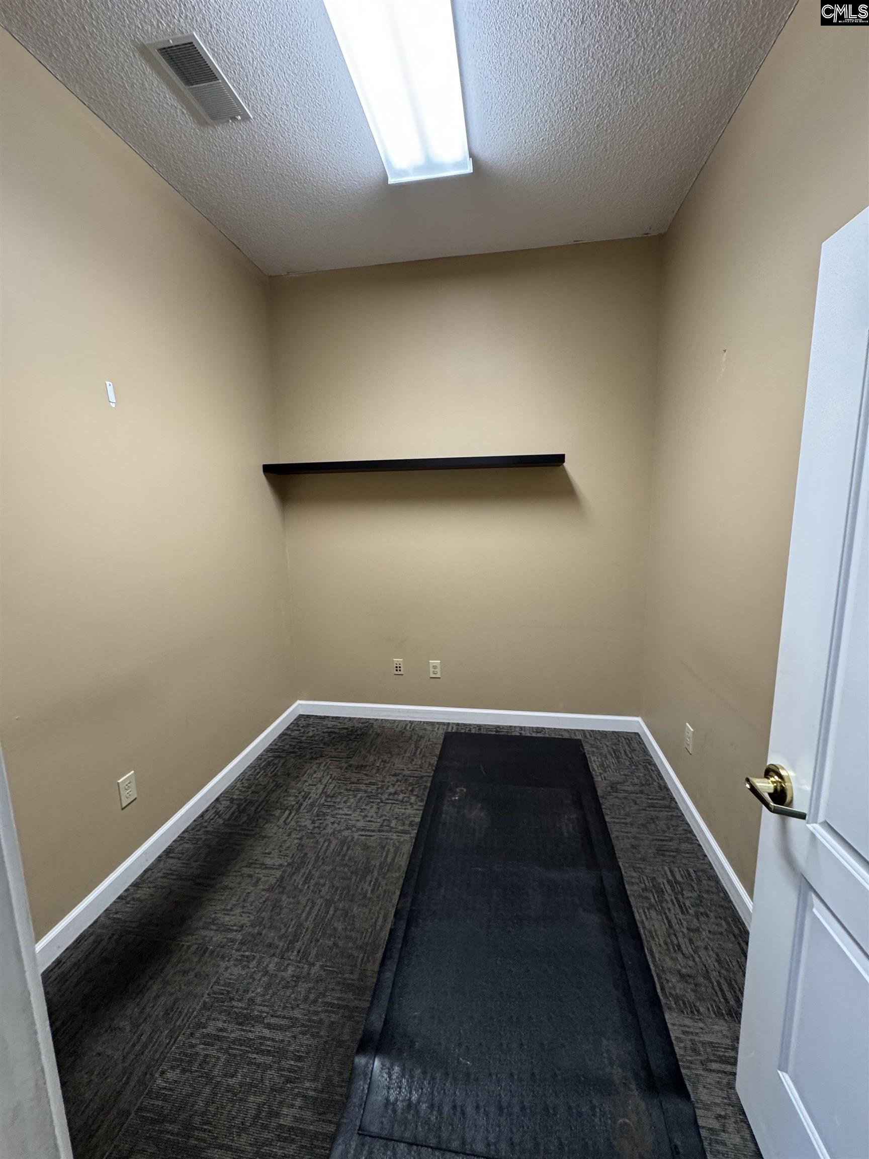 951 Old Cherokee Road