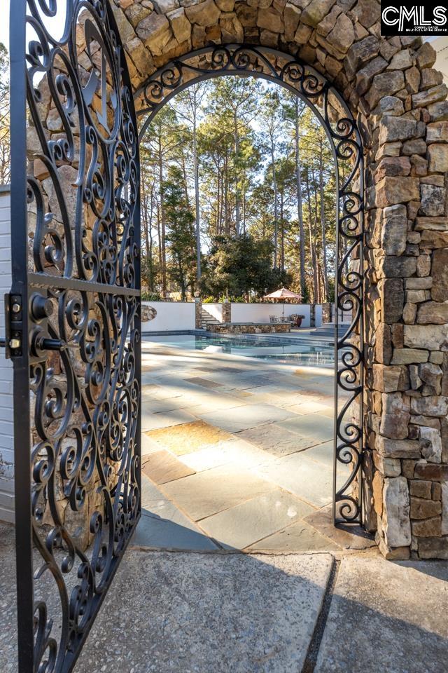 120 Running Fox Road