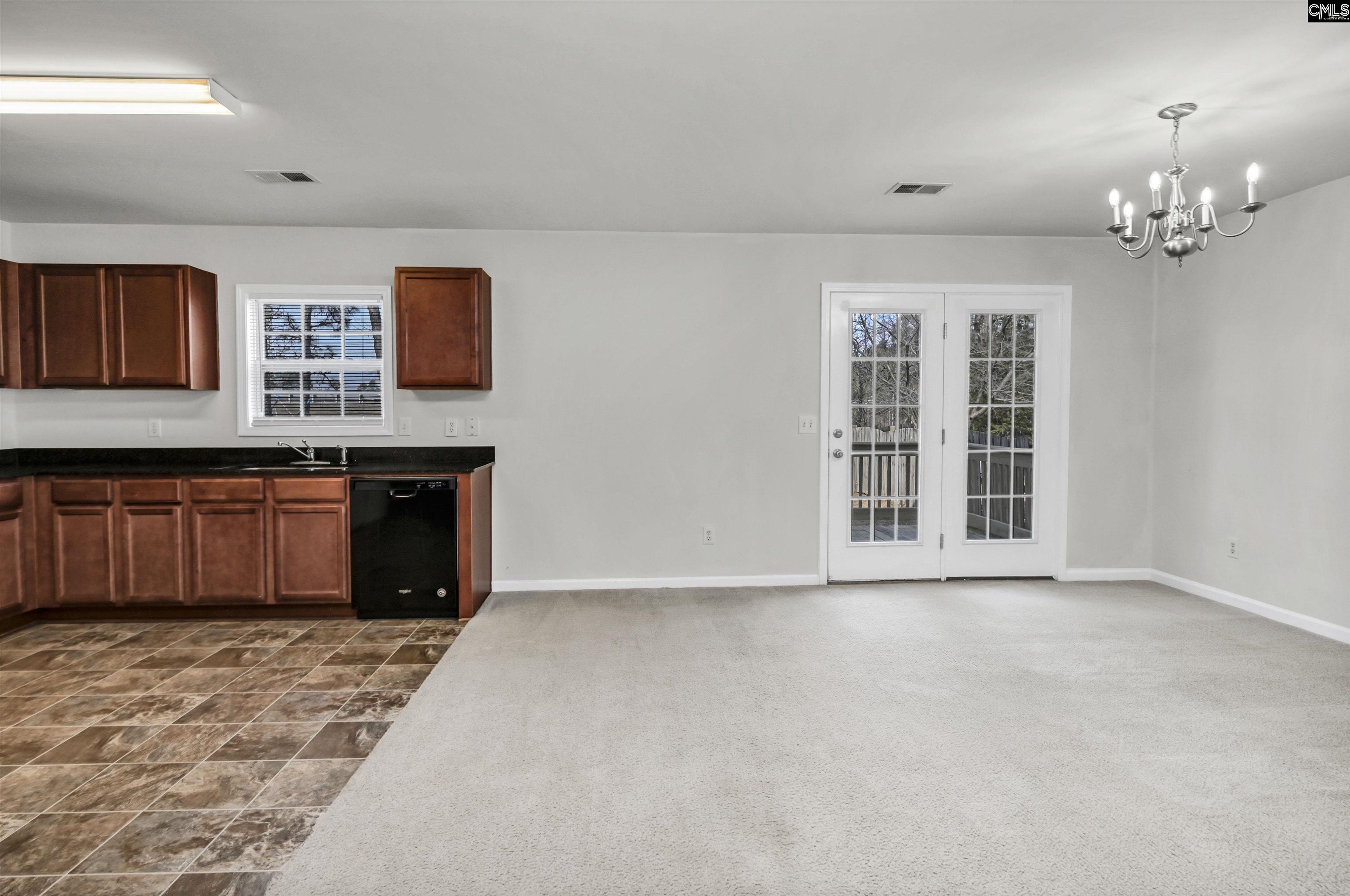 118 Whitton Court