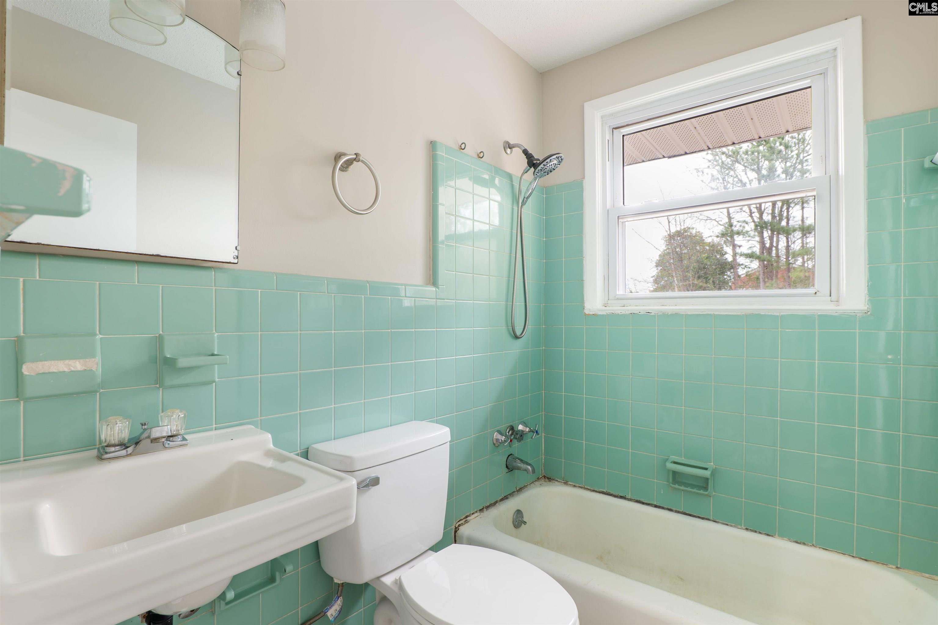 112 Arrowwood Road