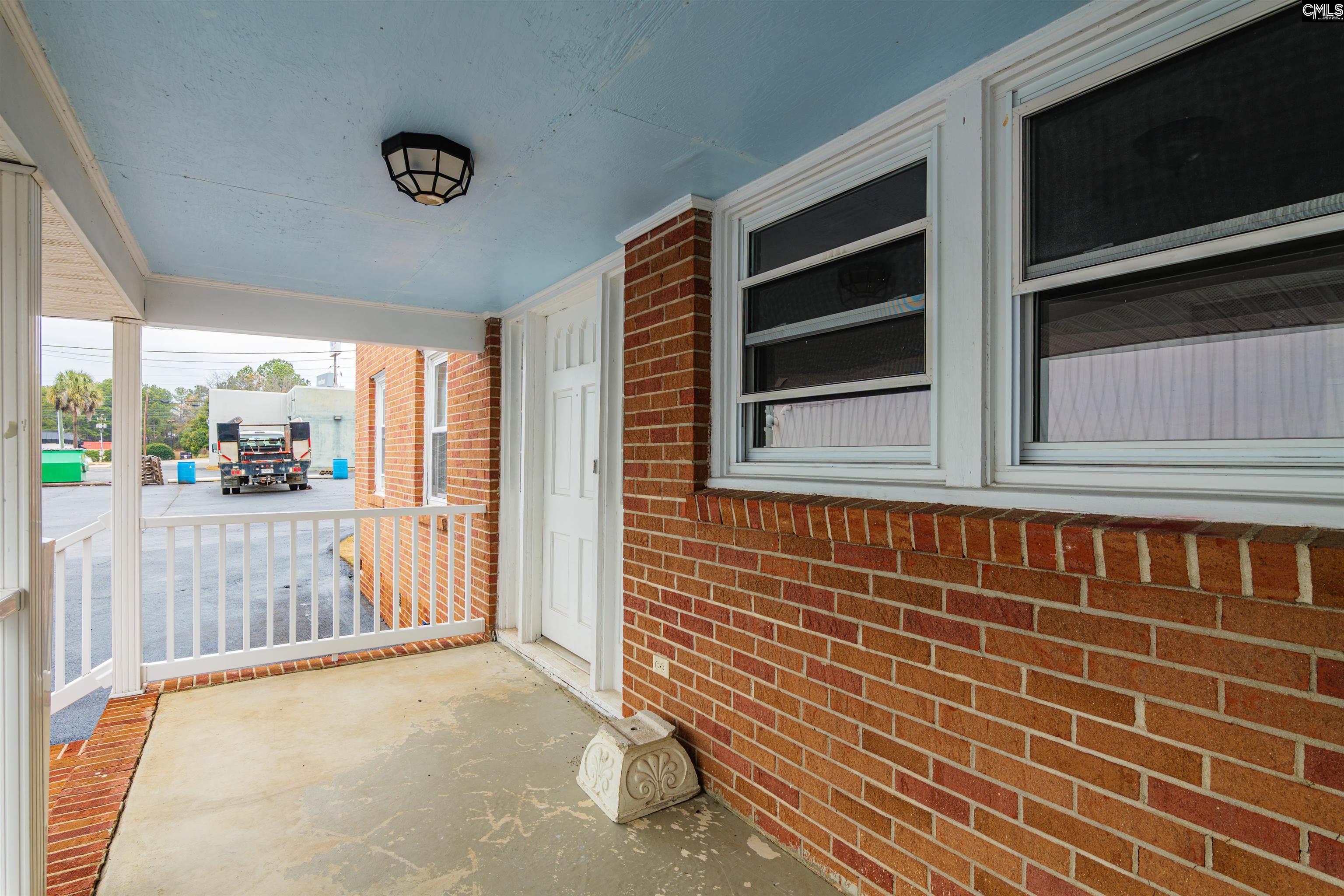 112 Arrowwood Road