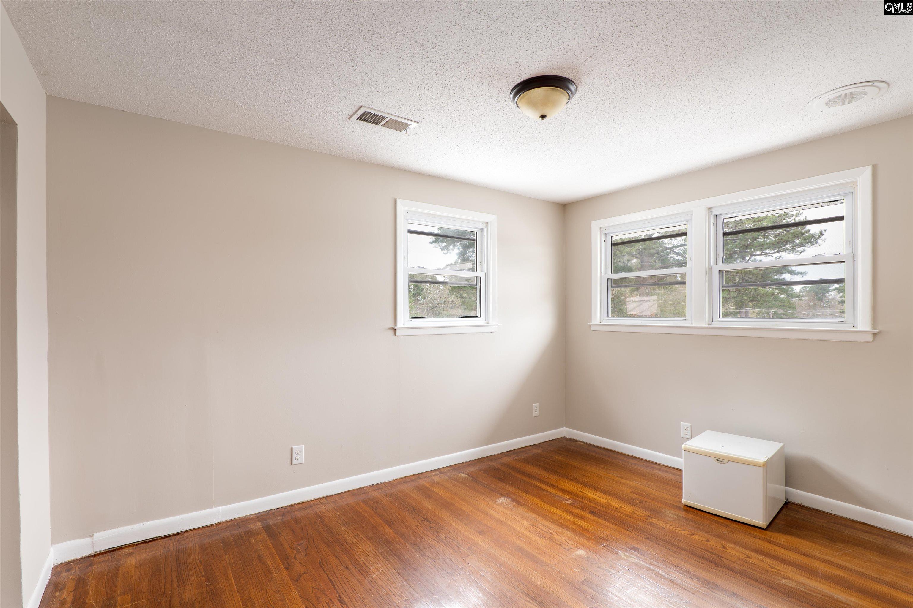 112 Arrowwood Road