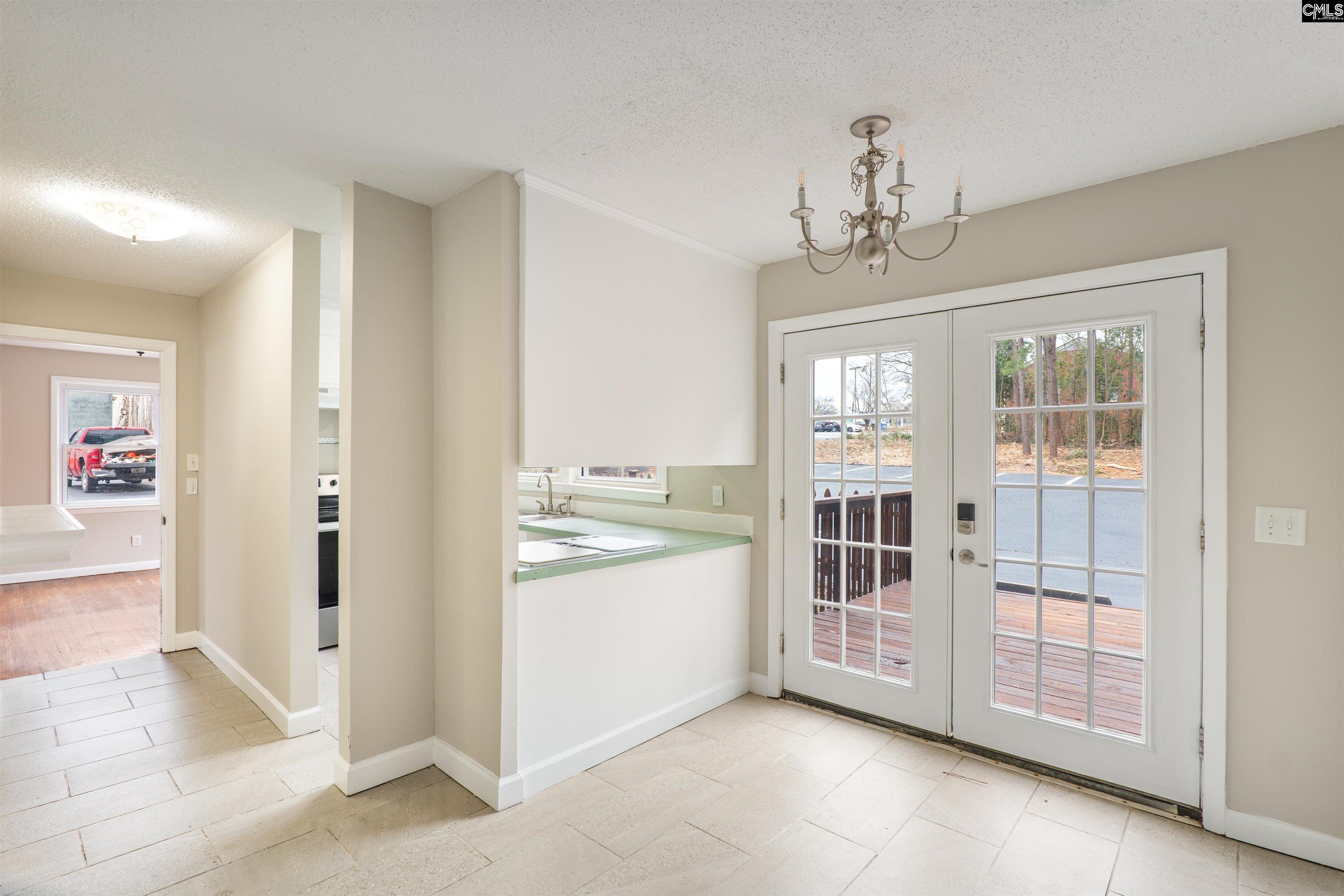 112 Arrowwood Road