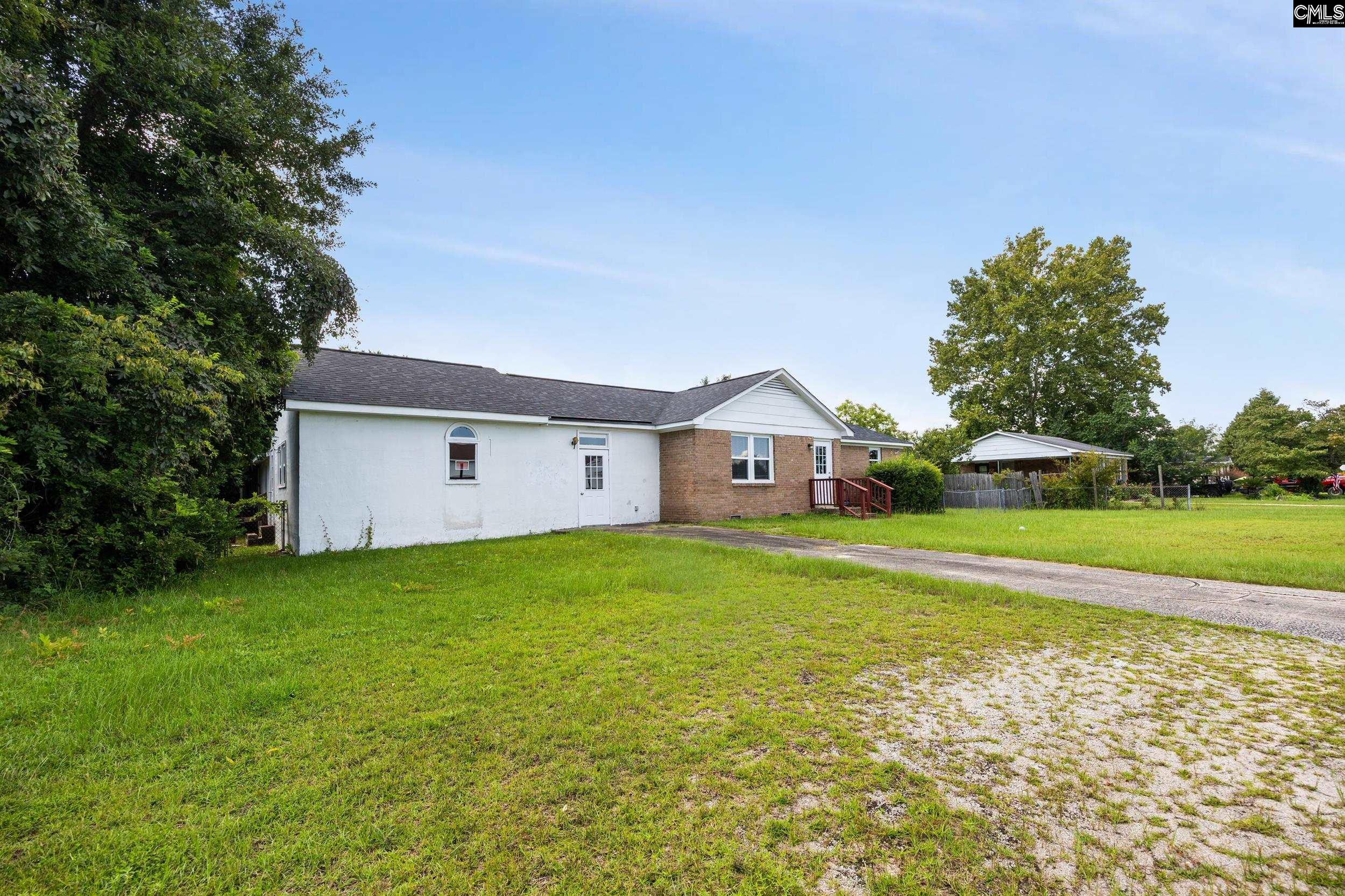 109 Lisa Drive