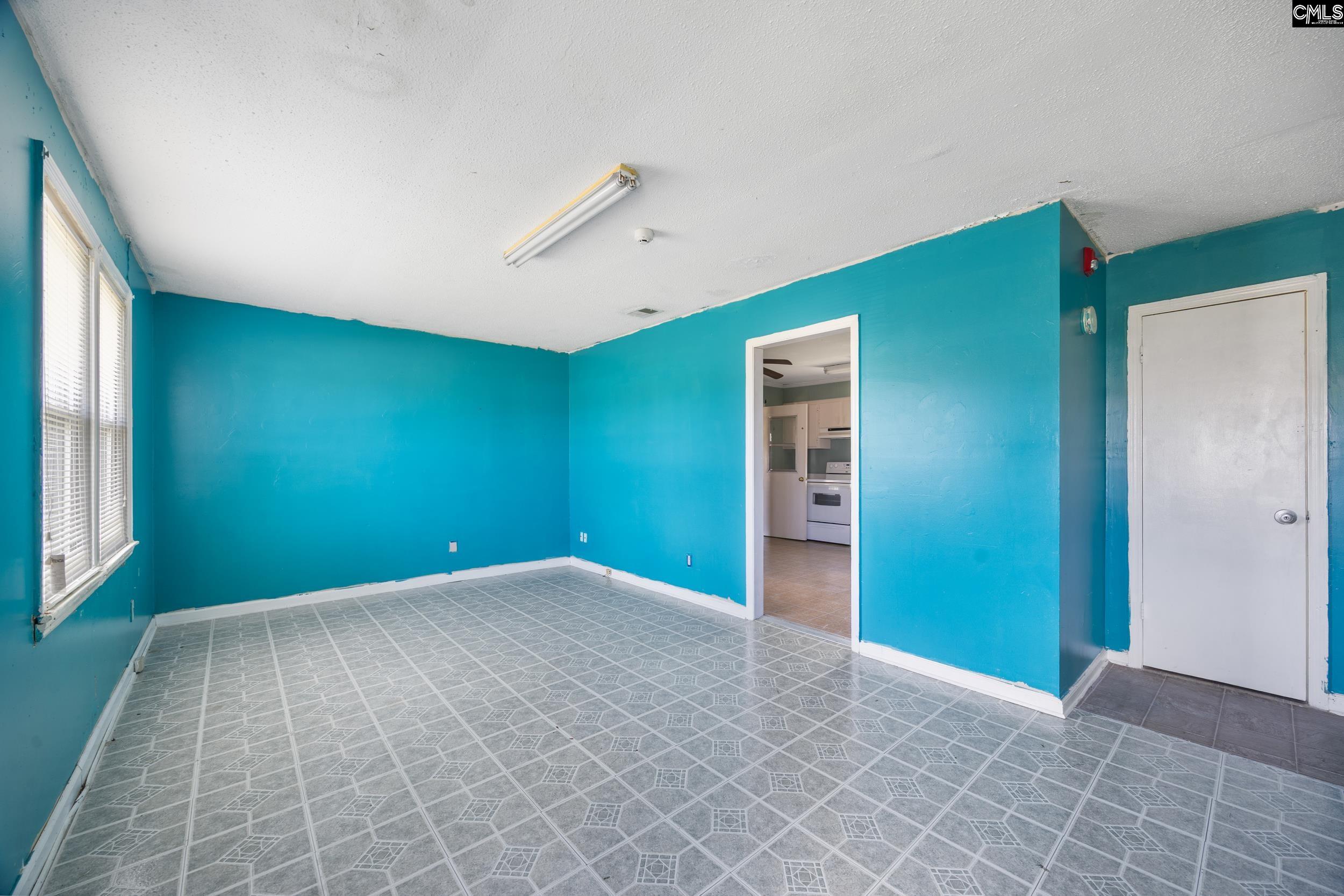 109 Lisa Drive