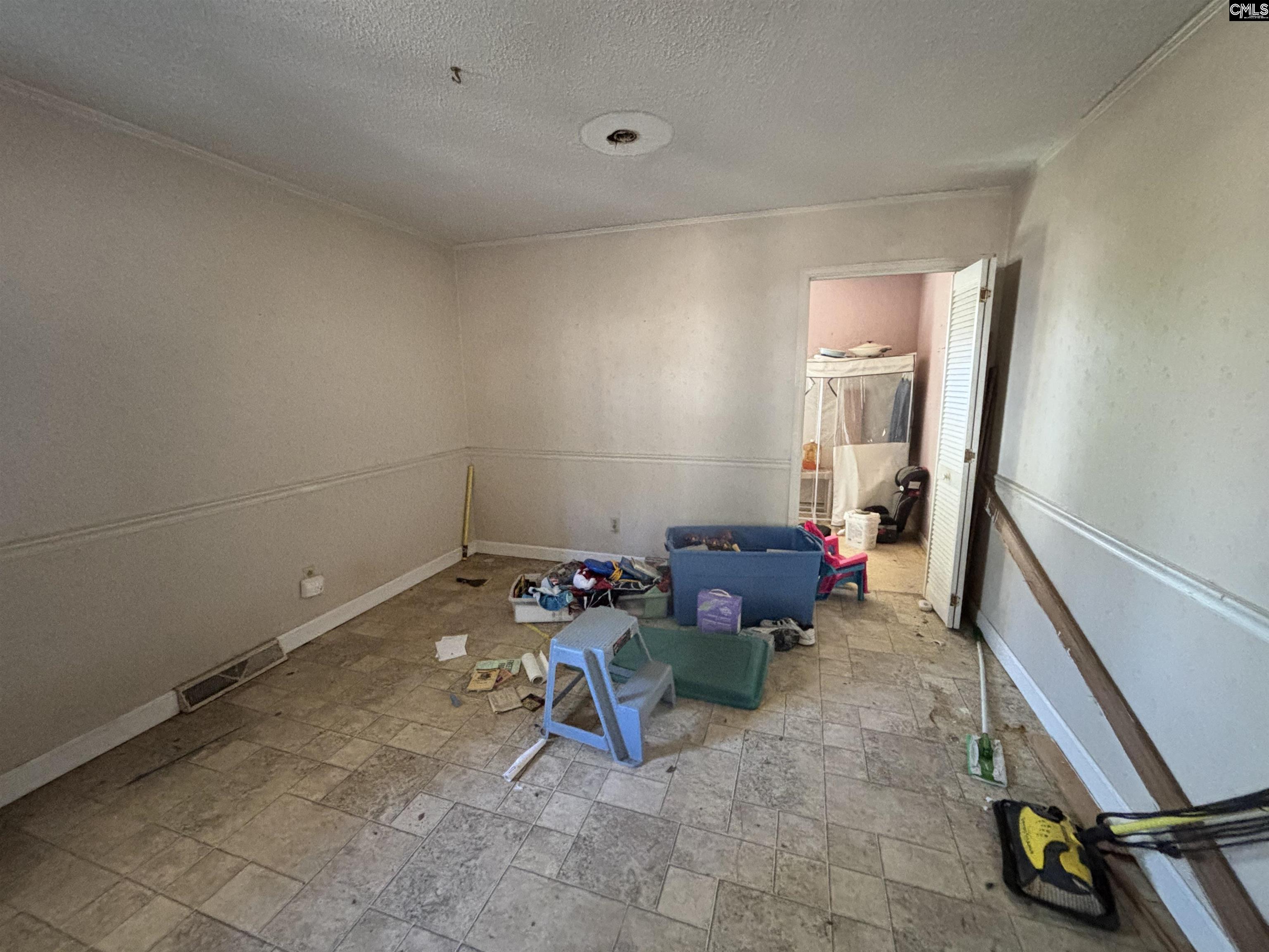 207 & 209 Sweetberry Lane