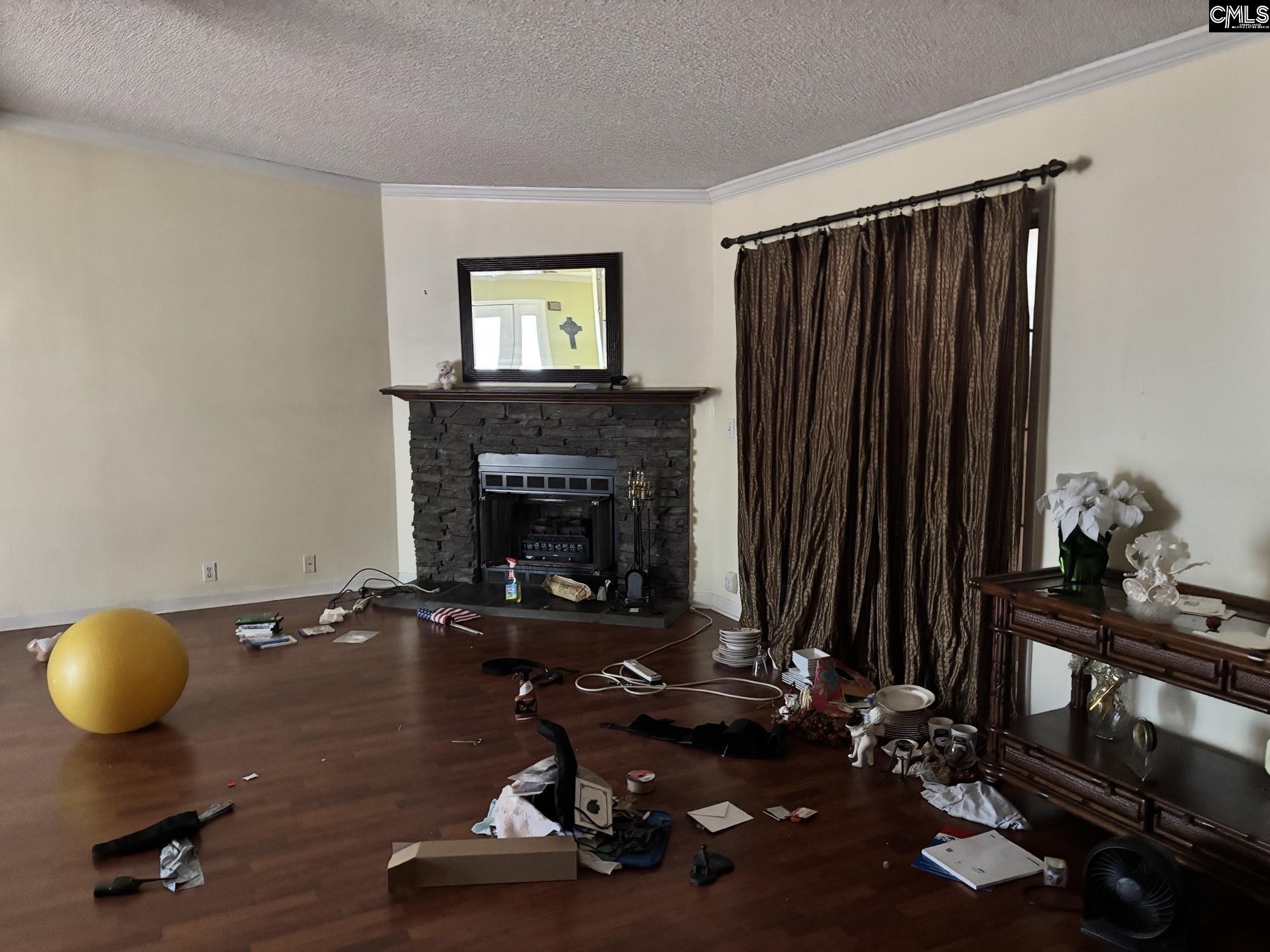 207 & 209 Sweetberry Lane