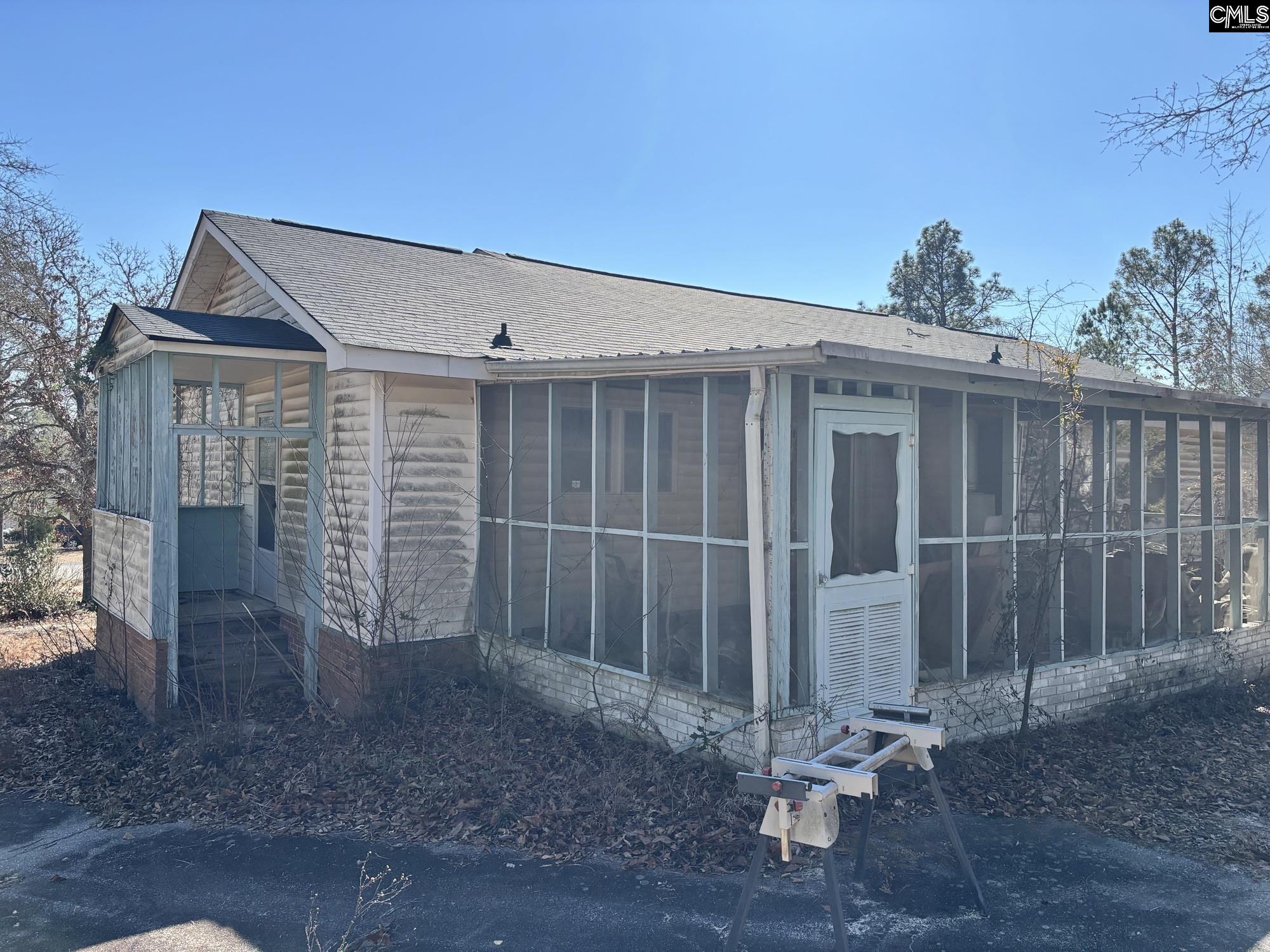 207 & 209 Sweetberry Lane