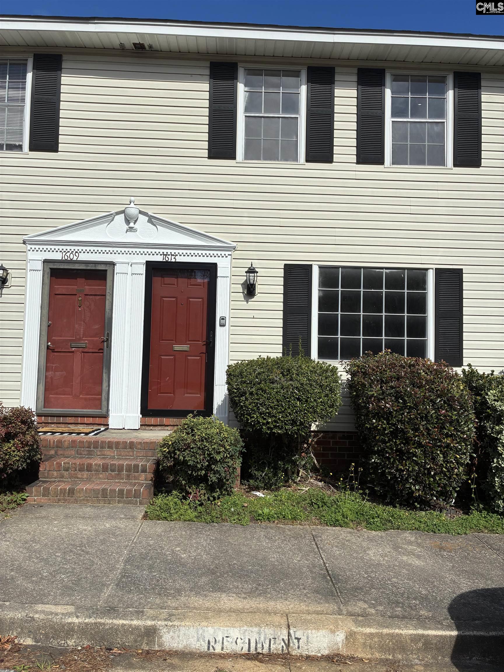 1613 Ashford Lane