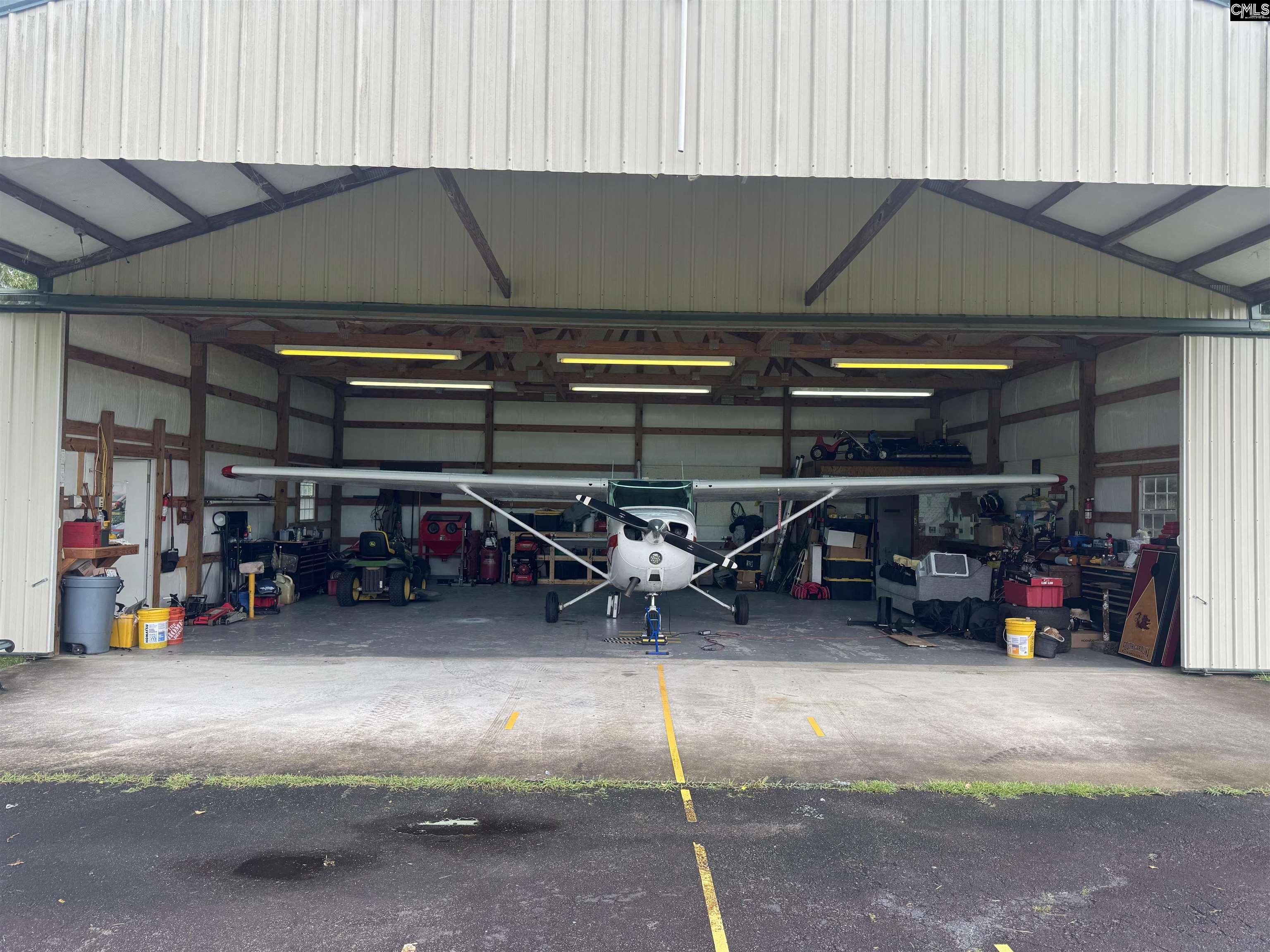 304 Downwind Leg Road