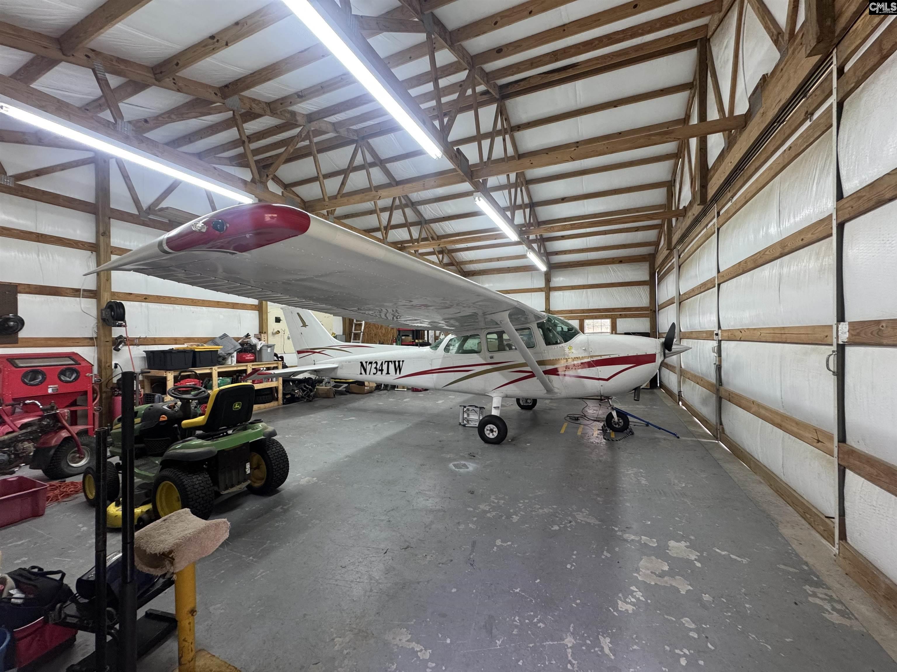 304 Downwind Leg Road