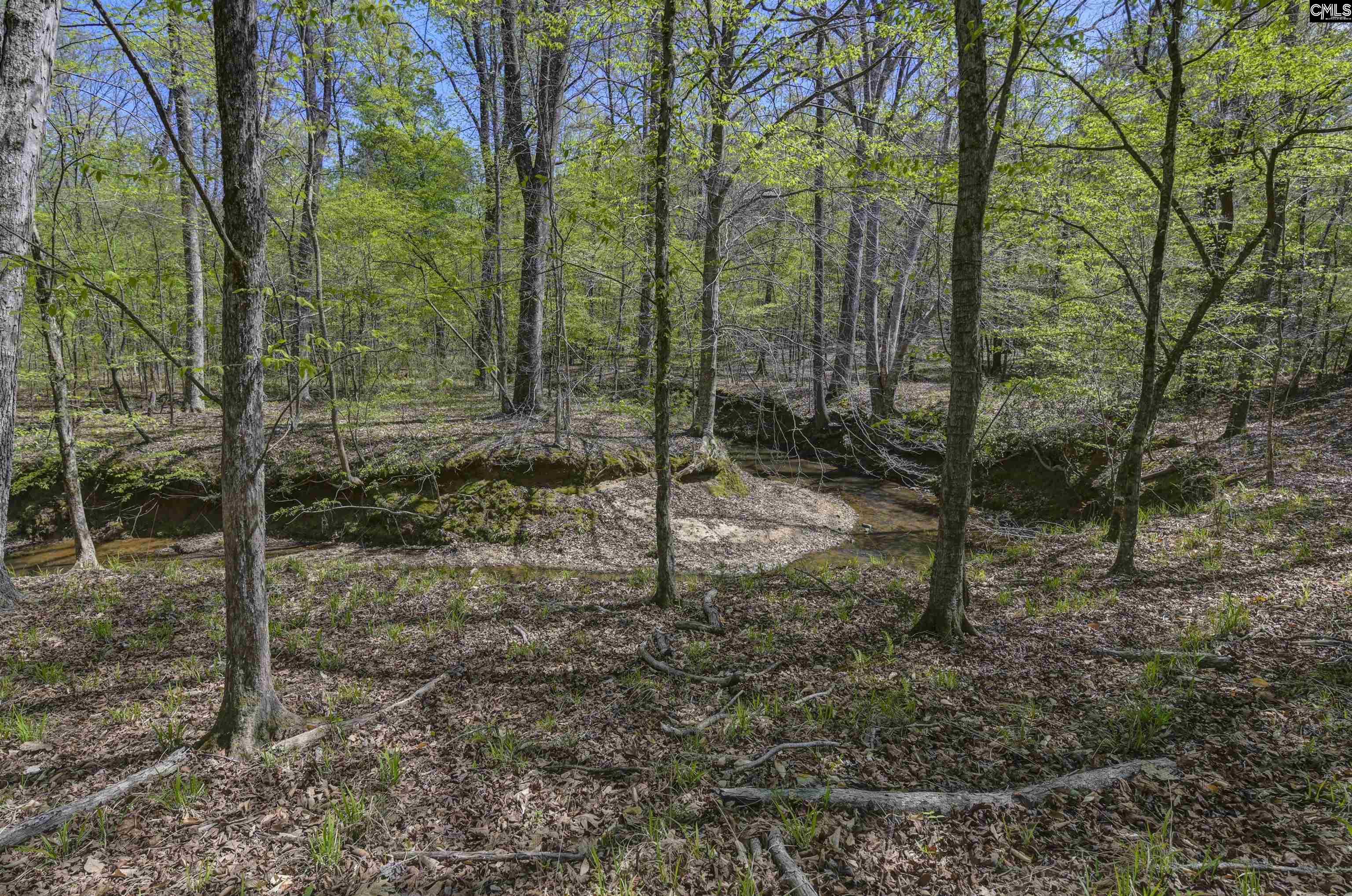 944 Cross Creek Road