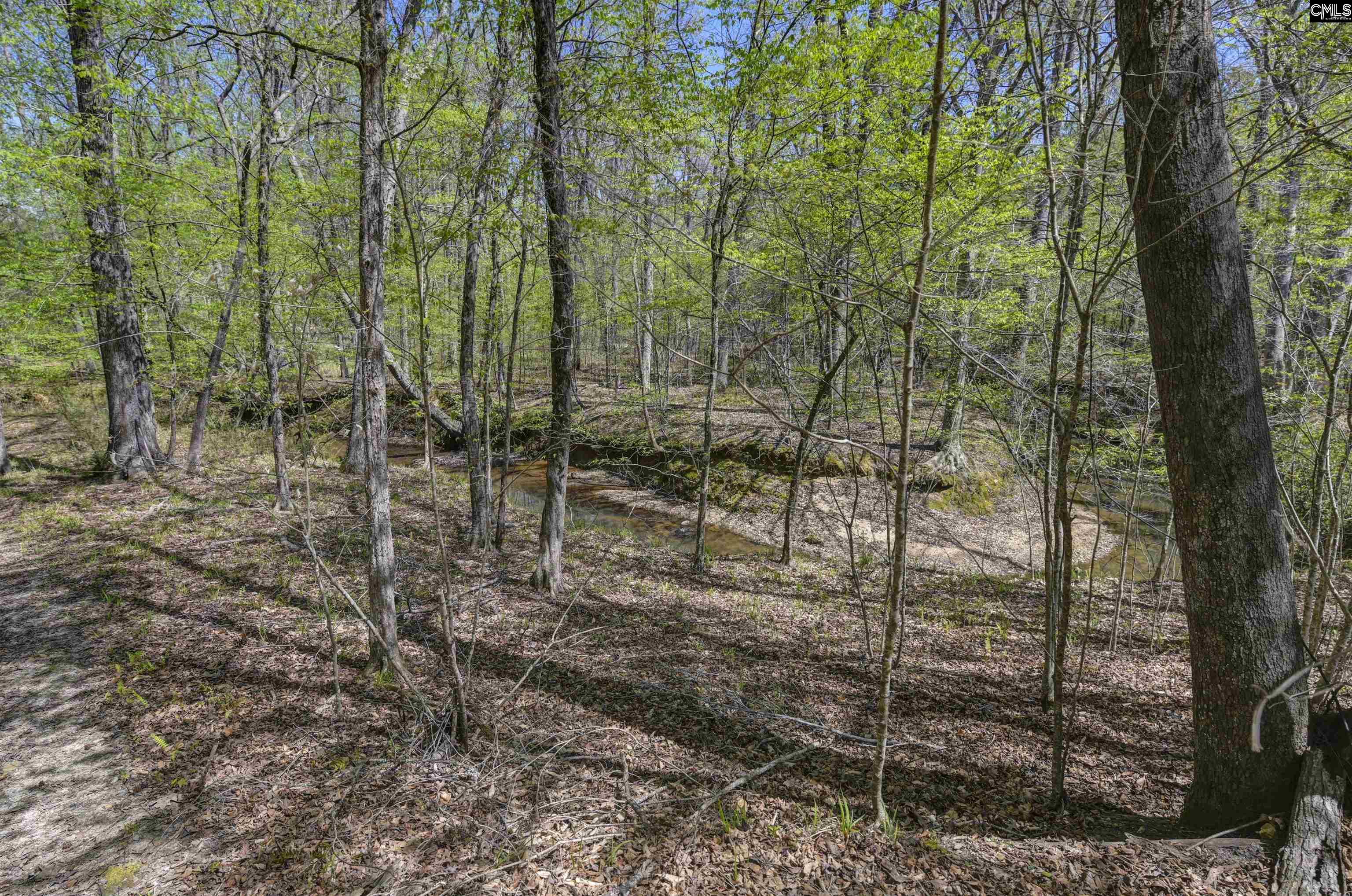 944 Cross Creek Road