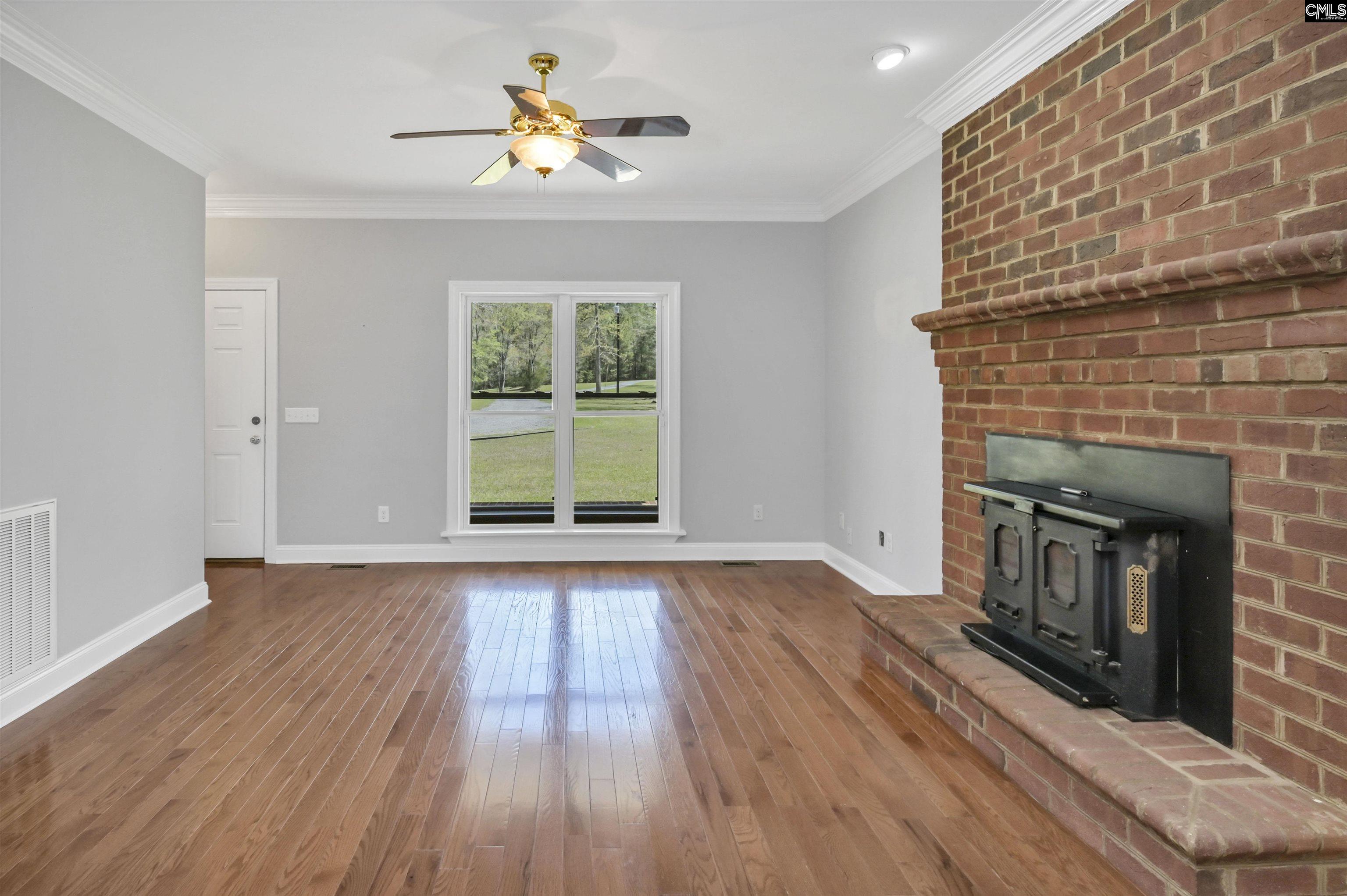 944 Cross Creek Road