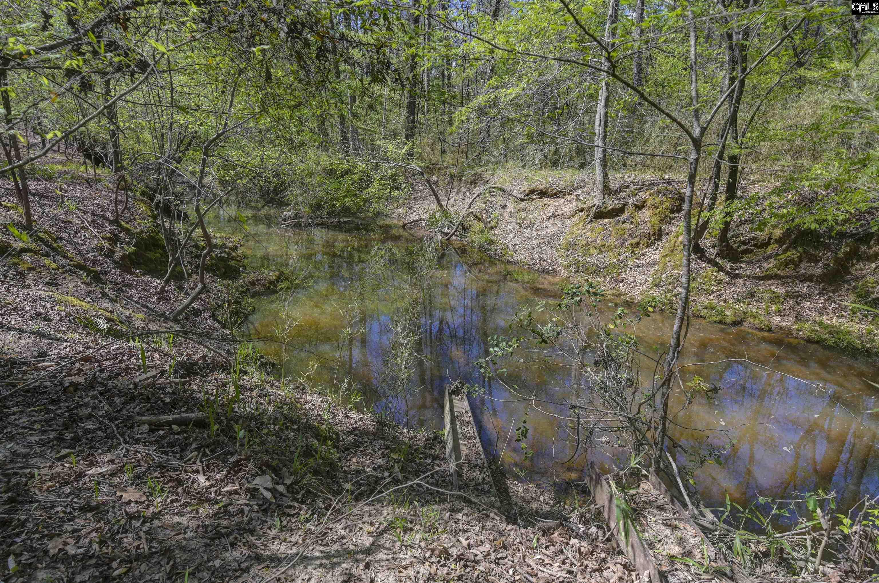 944 Cross Creek Road