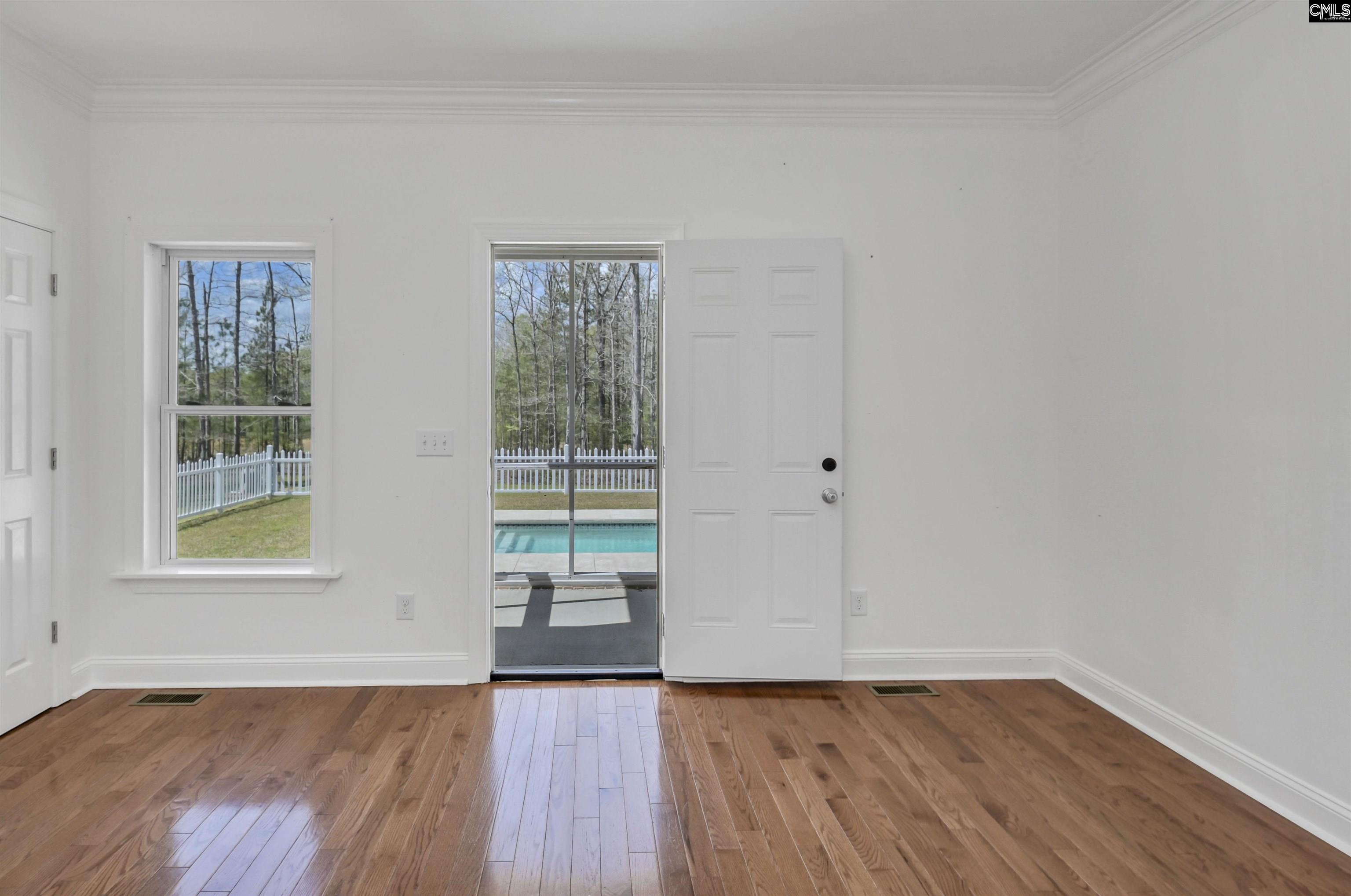 944 Cross Creek Road