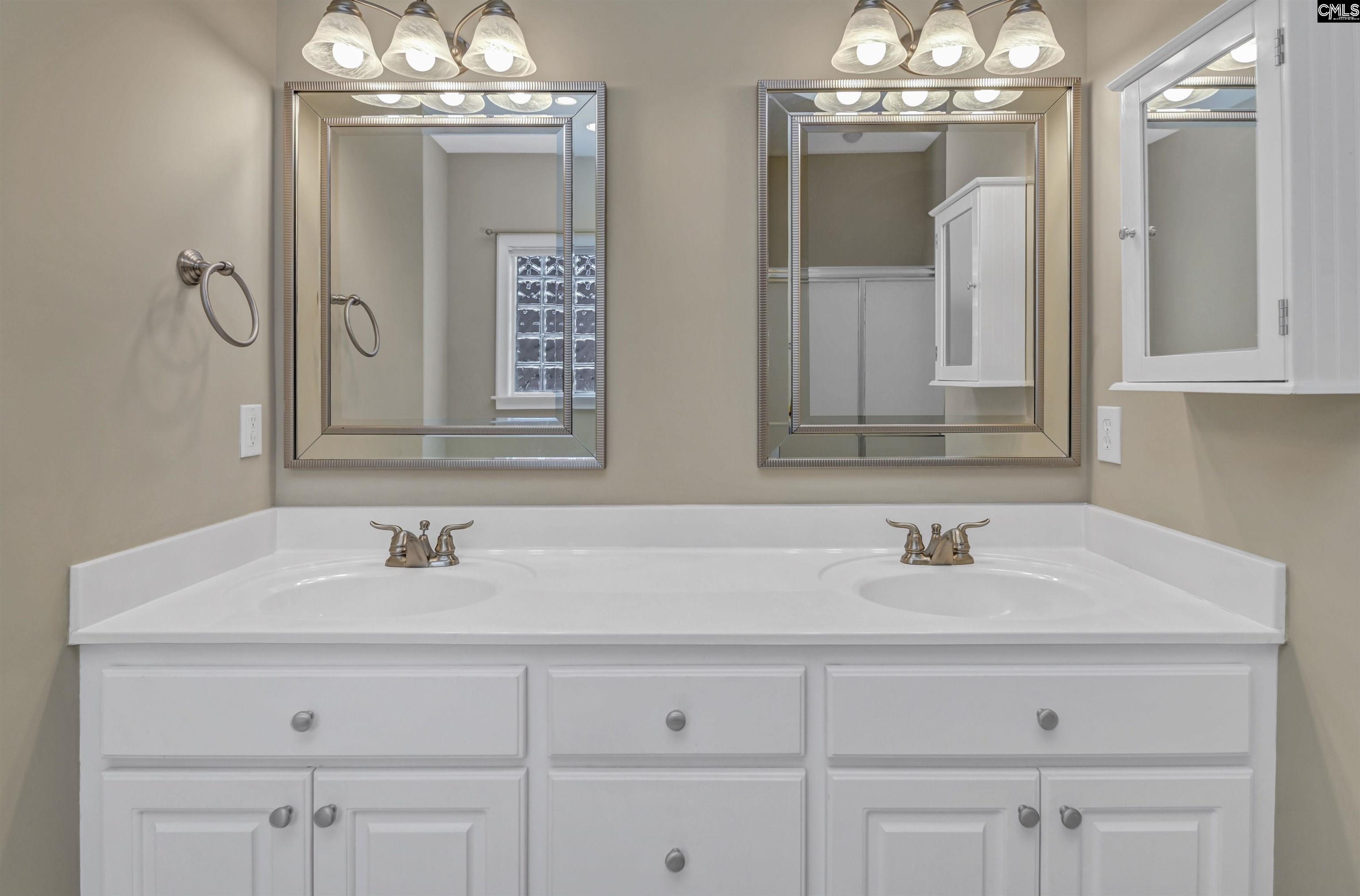 224 Royal Lythan Circle