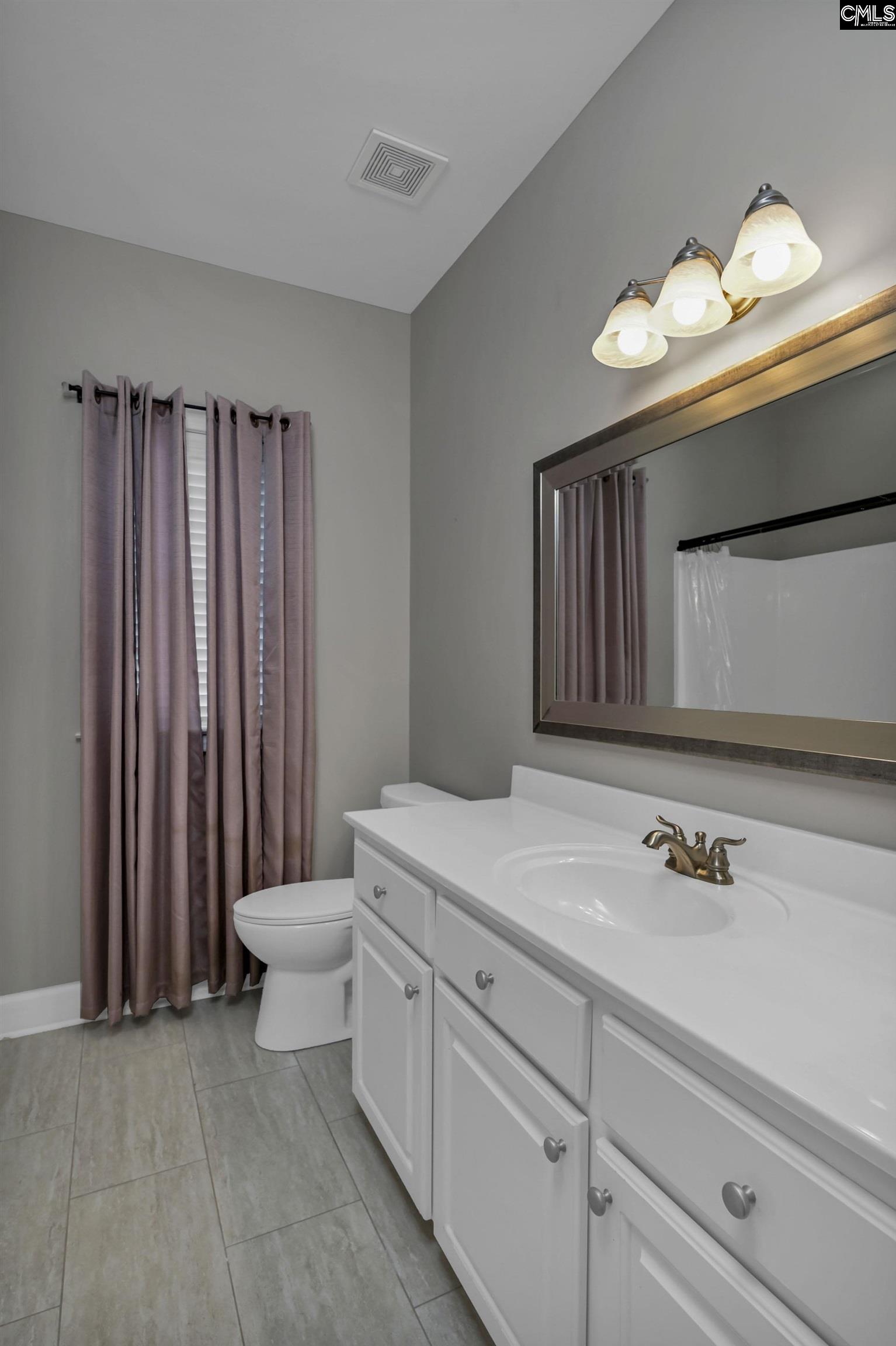 224 Royal Lythan Circle