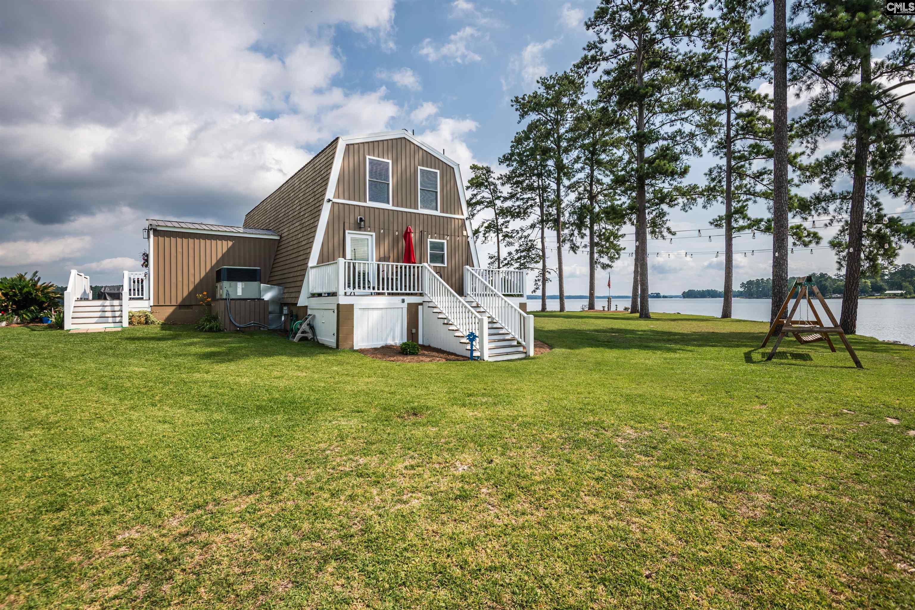 675 E Point Drive