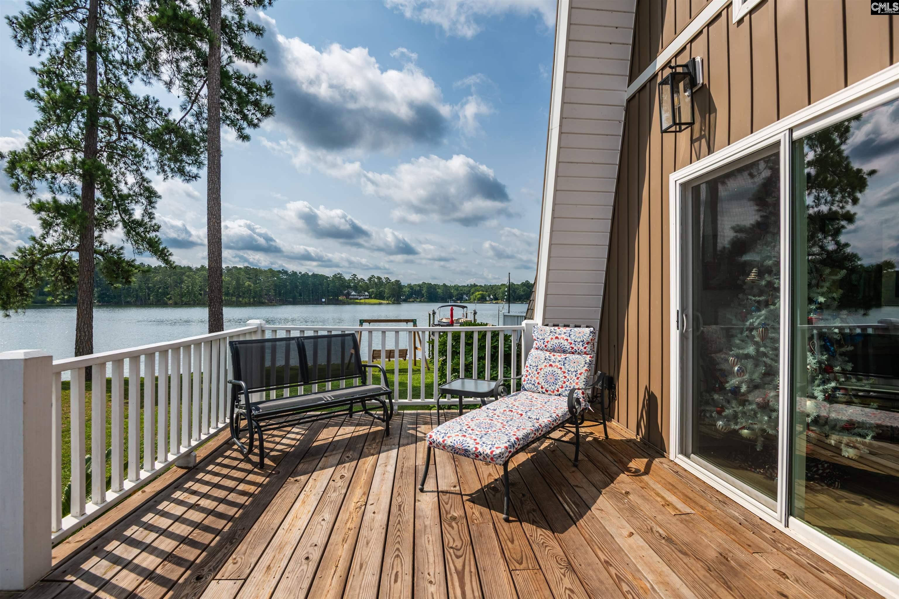 675 E Point Drive