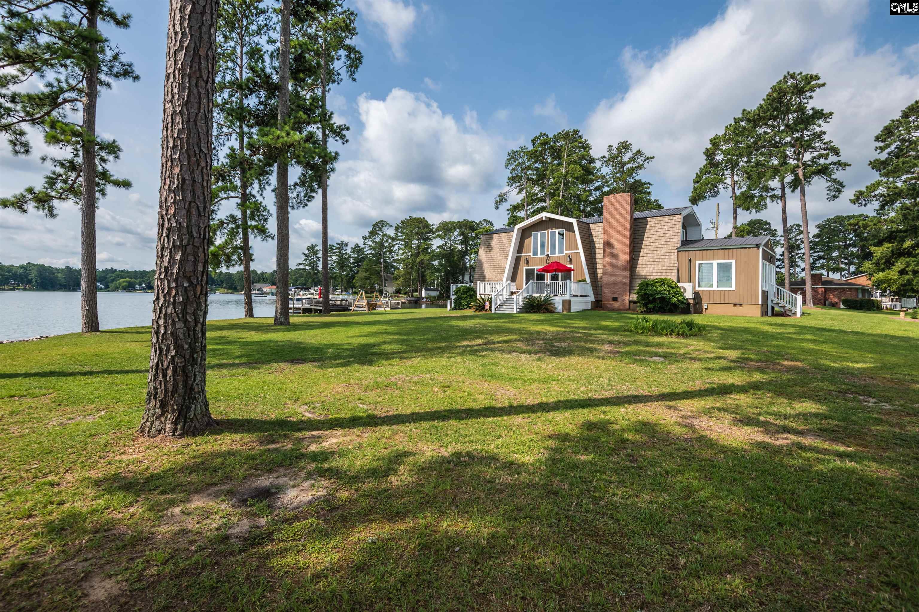 675 E Point Drive