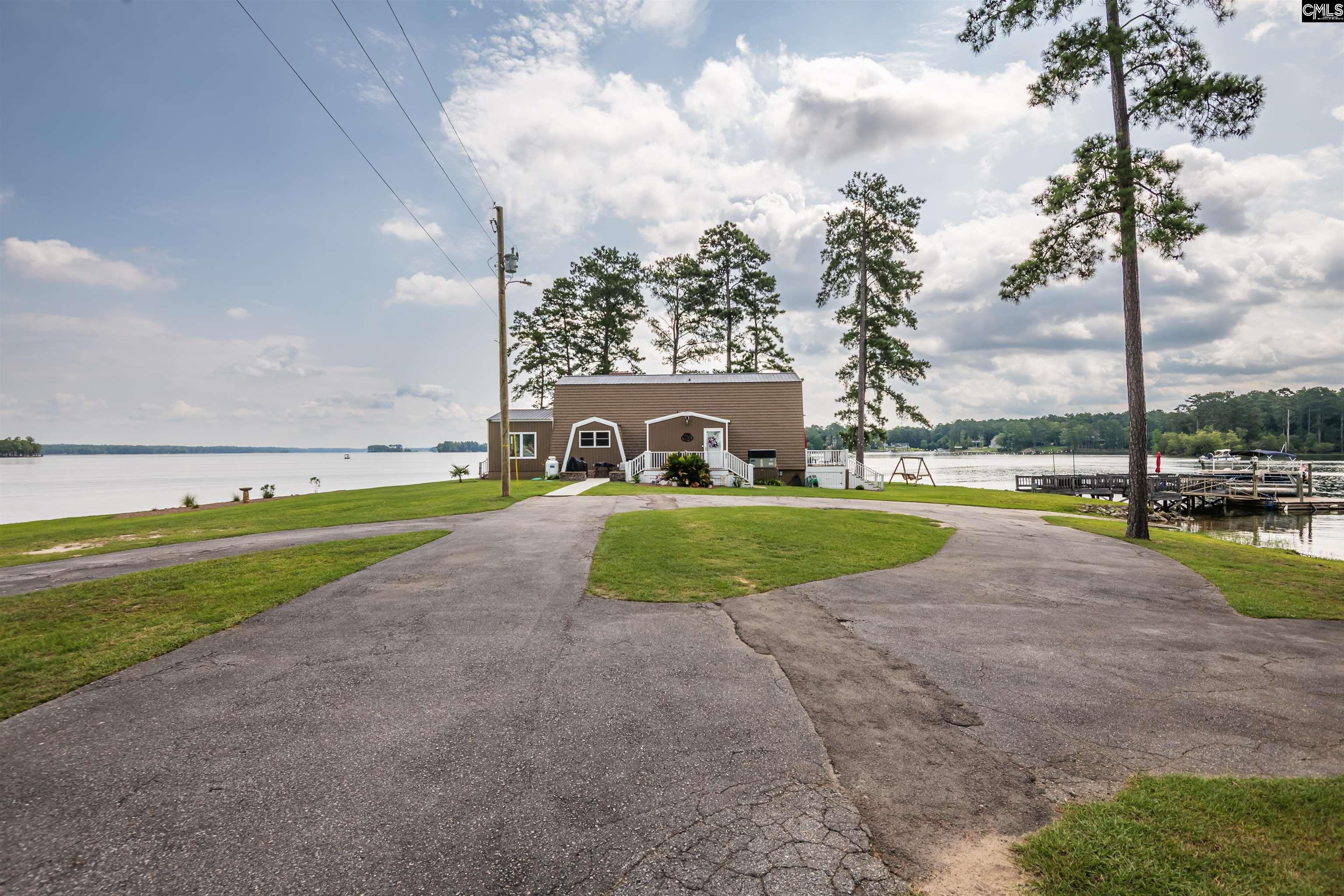 675 E Point Drive