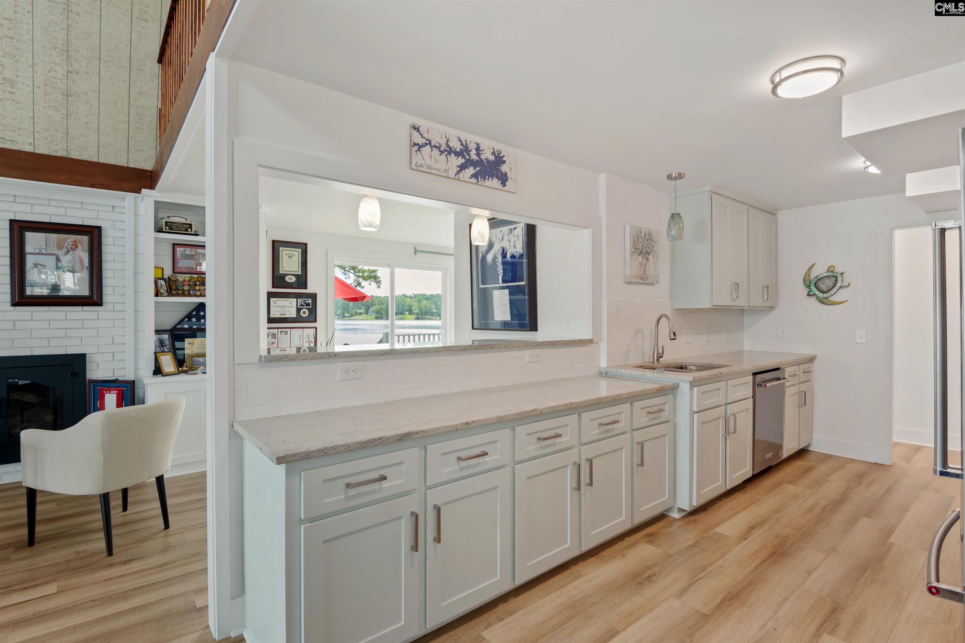 675 E Point Drive