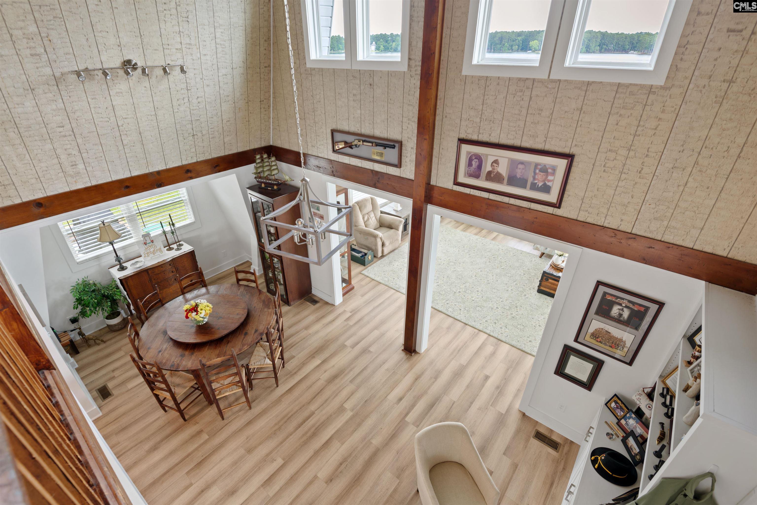 675 E Point Drive