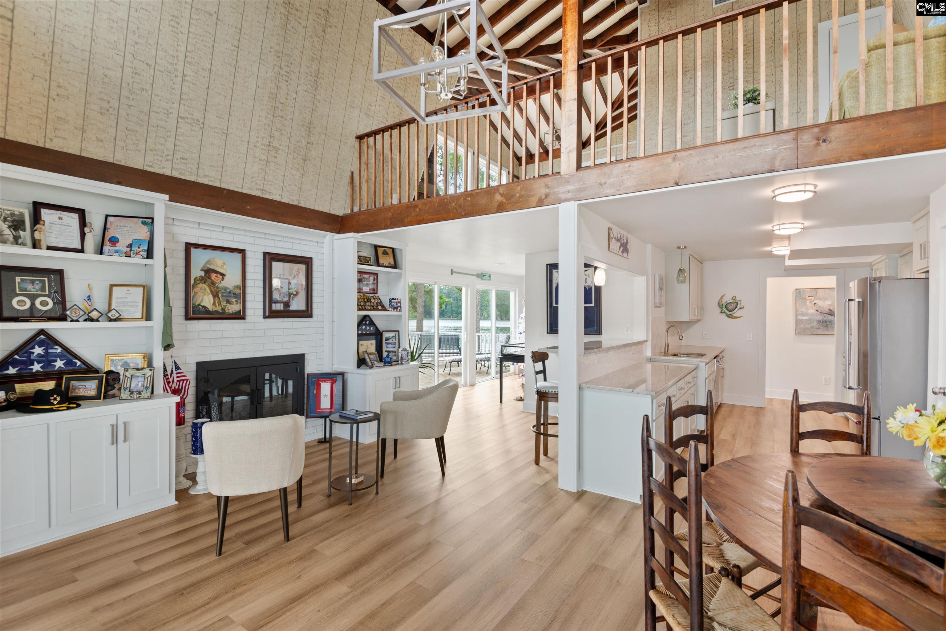 675 E Point Drive